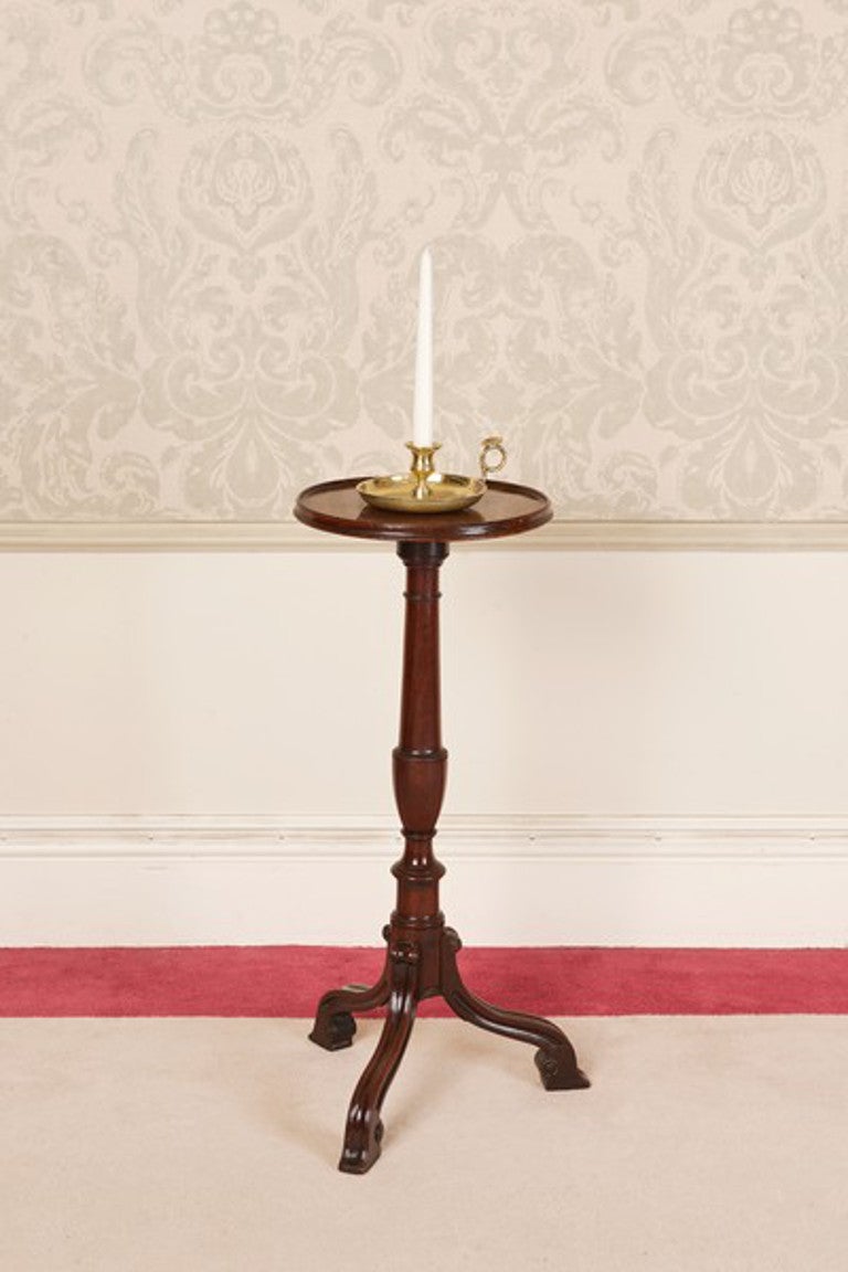 Walnut Candle Stand, Early 18th Century
