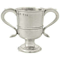 Tasse en argent sterling antique George III de Newcastle