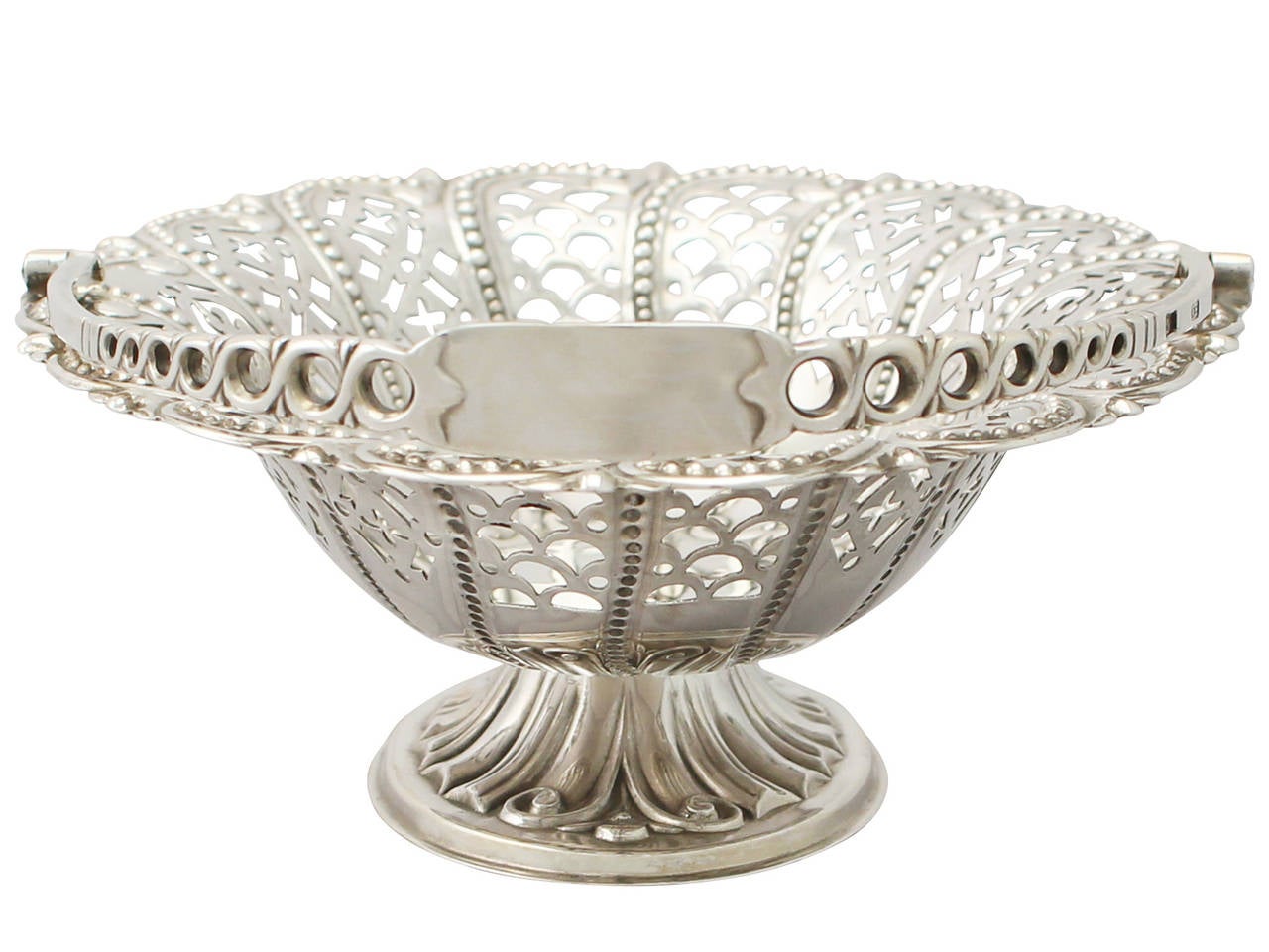 Sterling Silver Sweetmeat Basket - Antique Victorian In Excellent Condition In Jesmond, Newcastle Upon Tyne