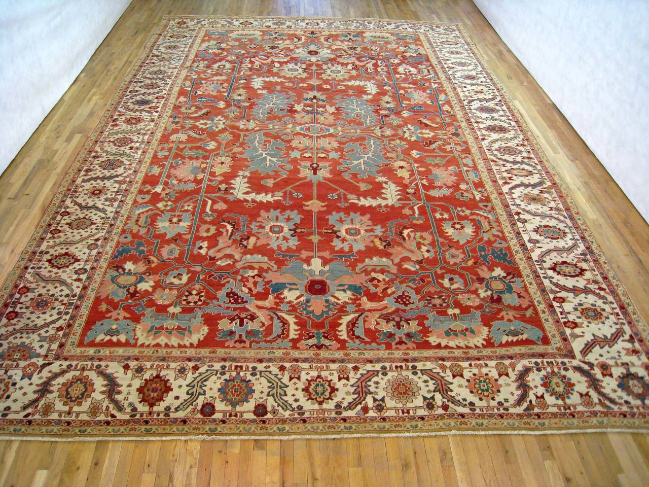 A delightful antique Persian Serapi carpet, circa 1900, size 17'8