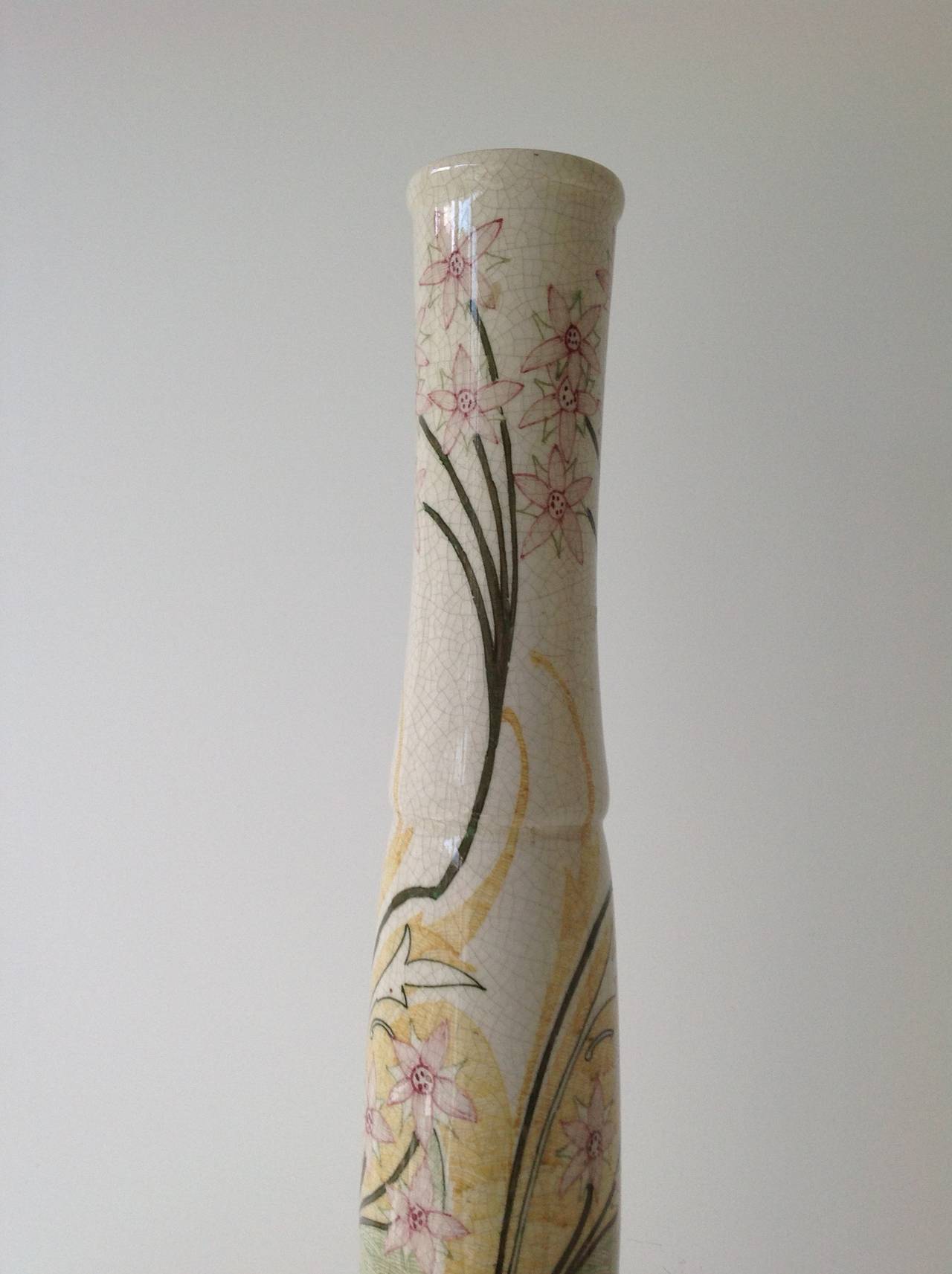 Created at the Pottery of Zuid-holland in Gouda, famous for its ceramic of the art nouveau, art deco and fifties style. This vase comes from the P collection. P for porcelain, directing to its source of inspiration: the Rozenburg eggshel porcelain.