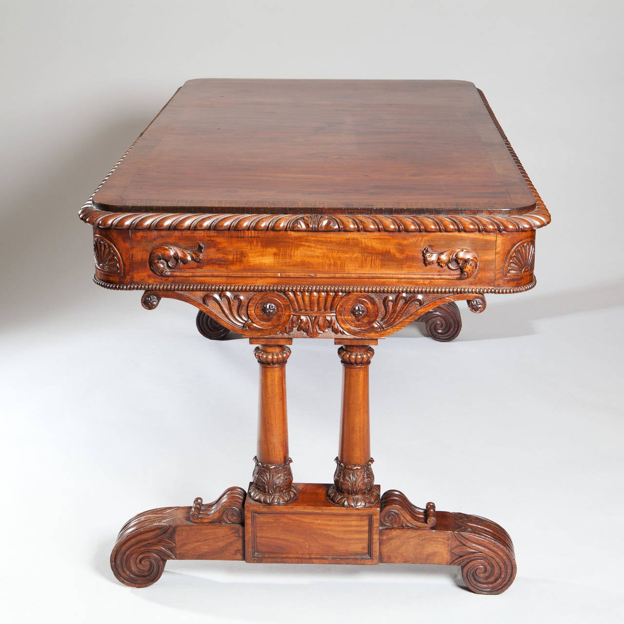 Irish Regency Writing Desk by Mack, Williams & Gibton 19th Century Mahogany In Excellent Condition In London, by appointment only