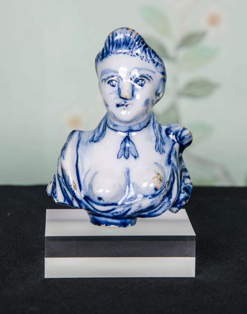A very rare Dutch delft portrait bust of a lady quite possibly Queen Mary Stuart II (1662-1694). Originally the bust would have had a stand of the same size in the form of a plinth which has now been replaced with a contemporary matte and shiny