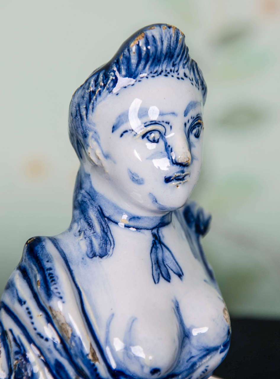 Dutch Delft Portrait Bust of Lady, Possibly Mary Stuart, Late 17th Century 5