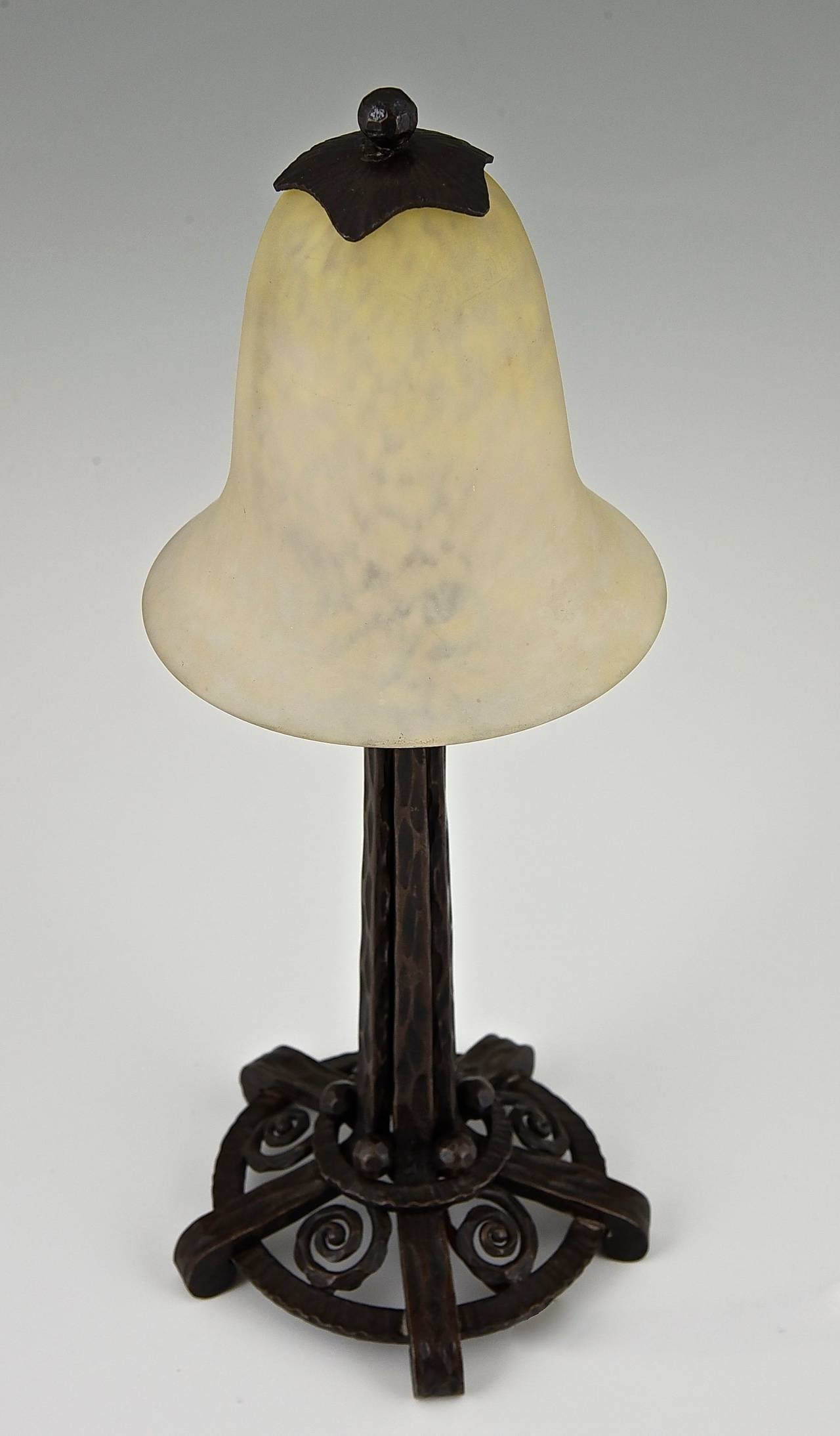 Art Deco Wrought Iron and Glass Table Lamp by Schneider 1924  France (Art déco)