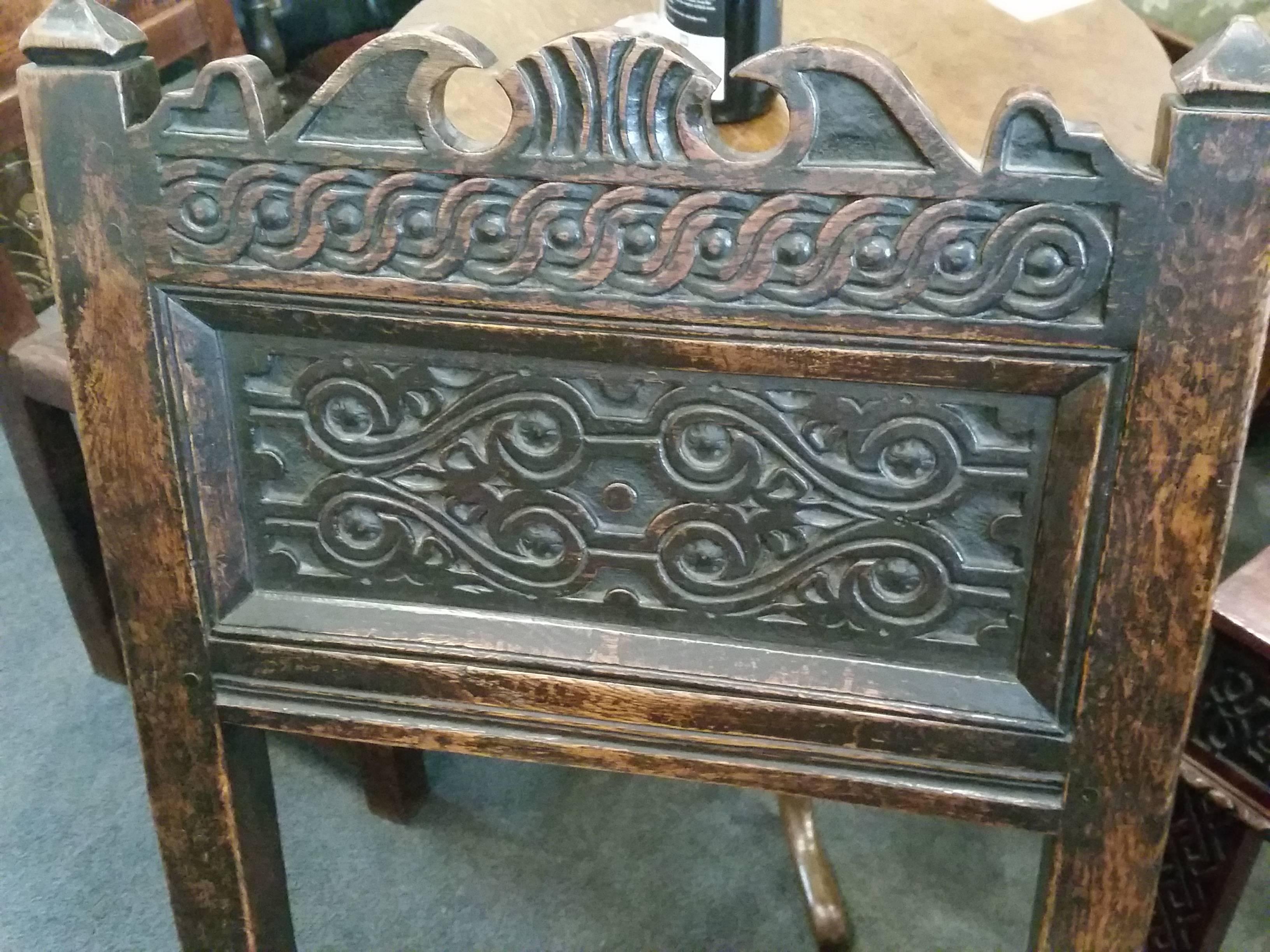 Great Britain (UK) 17th Century Oak Wainscot Chair For Sale