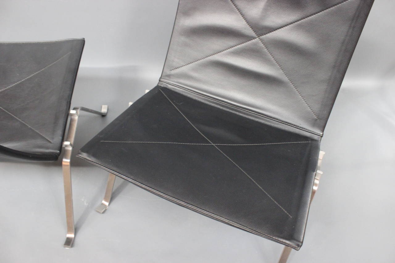 PK22 Lounge Chairs by Poul Kjærholm Made by Fritz Hansen In Good Condition In Lejre, DK