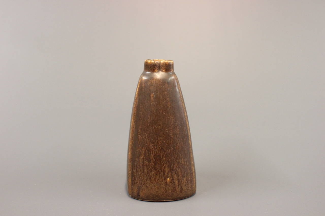 Saxbo vase. Stoneware By Eva Stæhr Nielsen no. 179. Signed E.ST.N in glazed Brown color. From c. 1940.