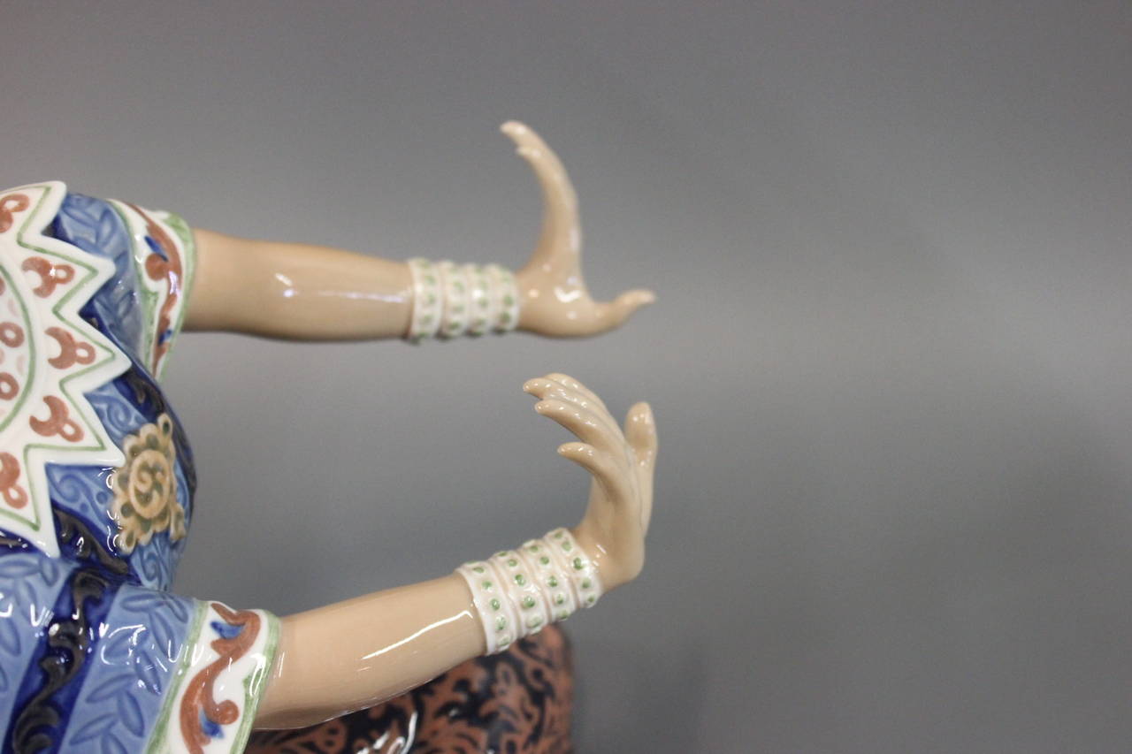 Danish Figurine By Dahl Jensen Design Number 1125 1