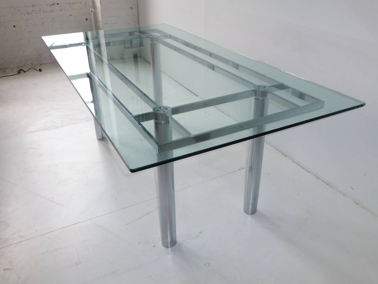 American Andre Dining Table by Afra and Tobia Scarpa For Sale