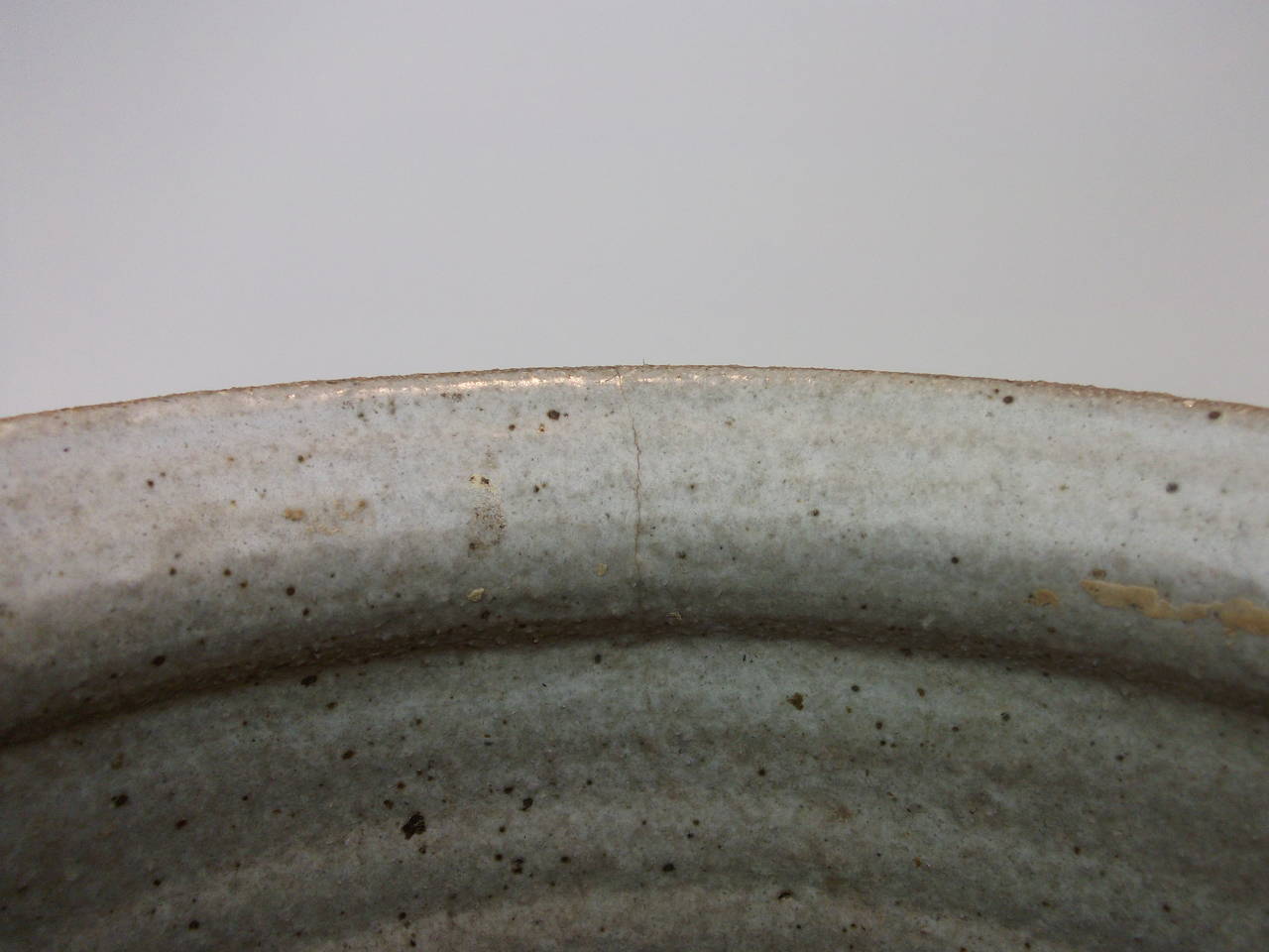 American Signed Teardrop Sunburst Stoneware Planter by Artist Robert Maxwell For Sale