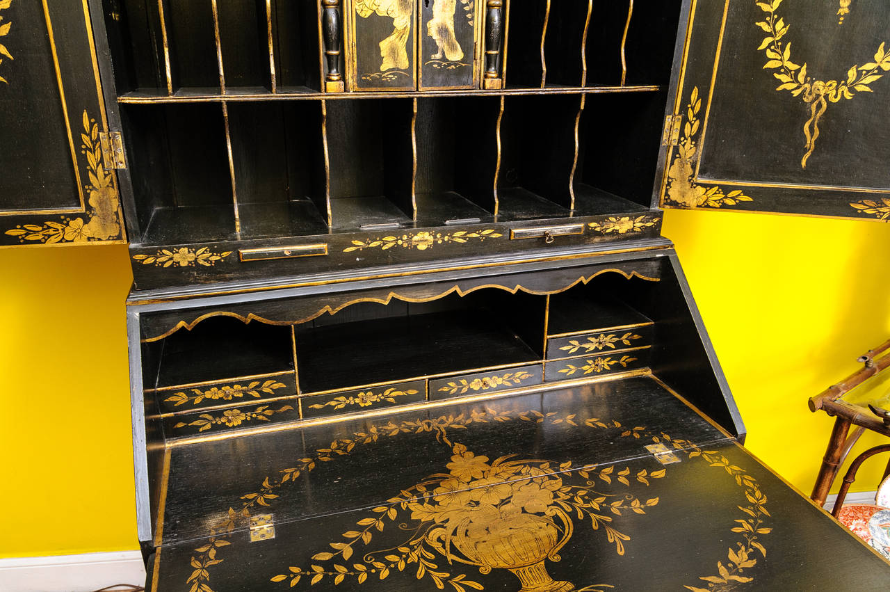 Superb Late 19th Century Chinoiserie Hand-Painted Secretary Desk 2