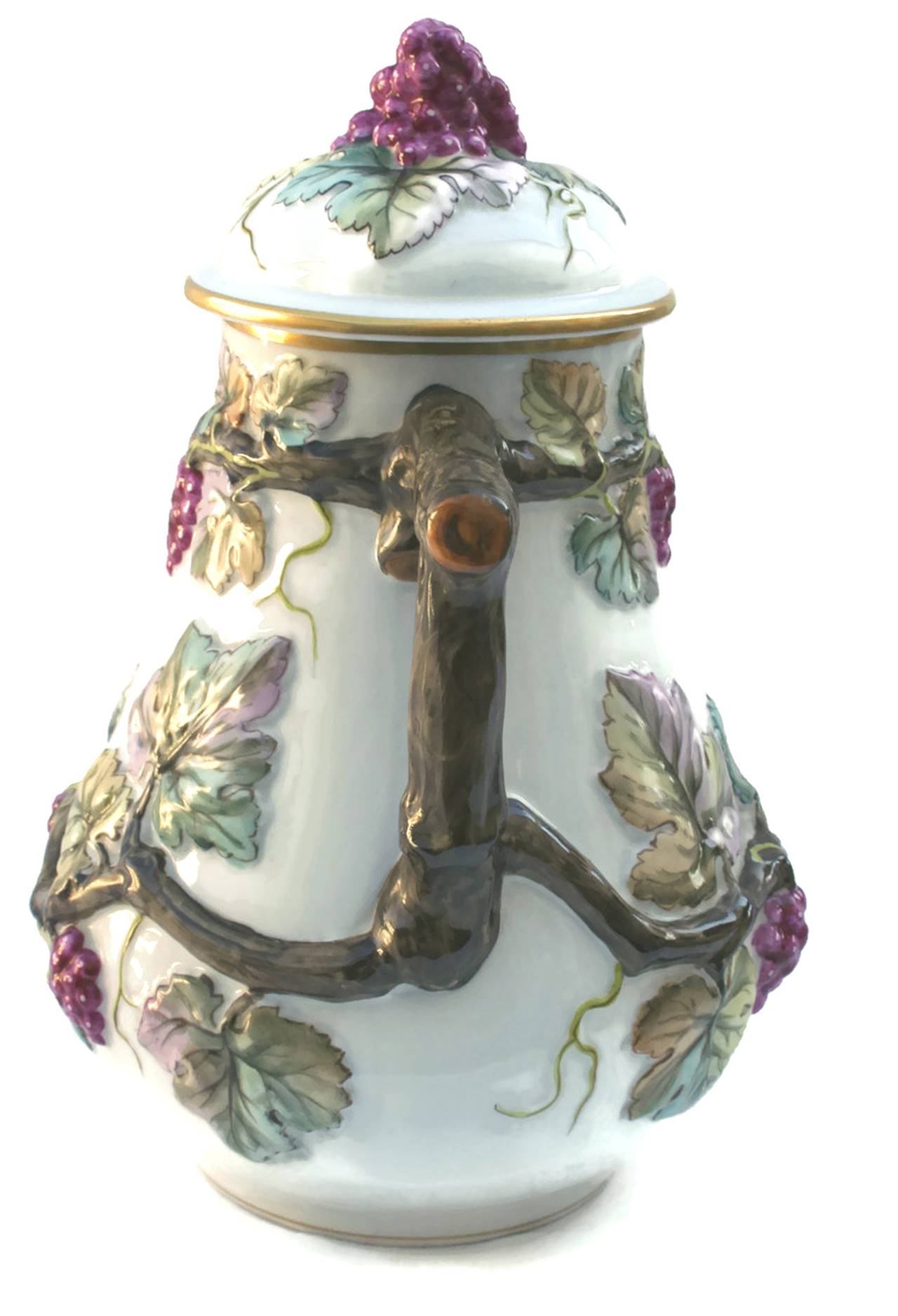 antique porcelain pitchers