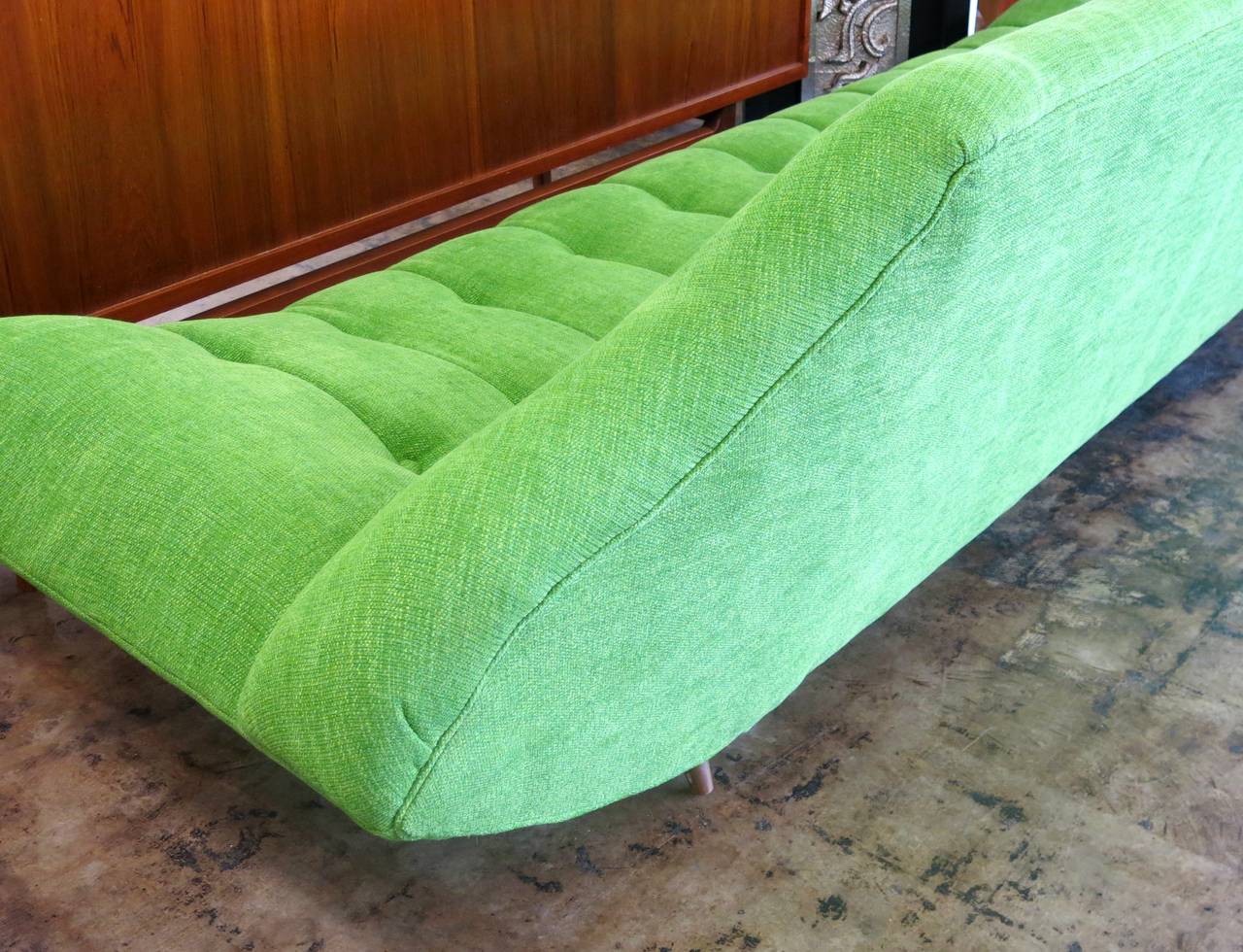 Adrian Pearsall Mid-Century Modern Tufted Gondola Sofa In Excellent Condition In Austin, TX