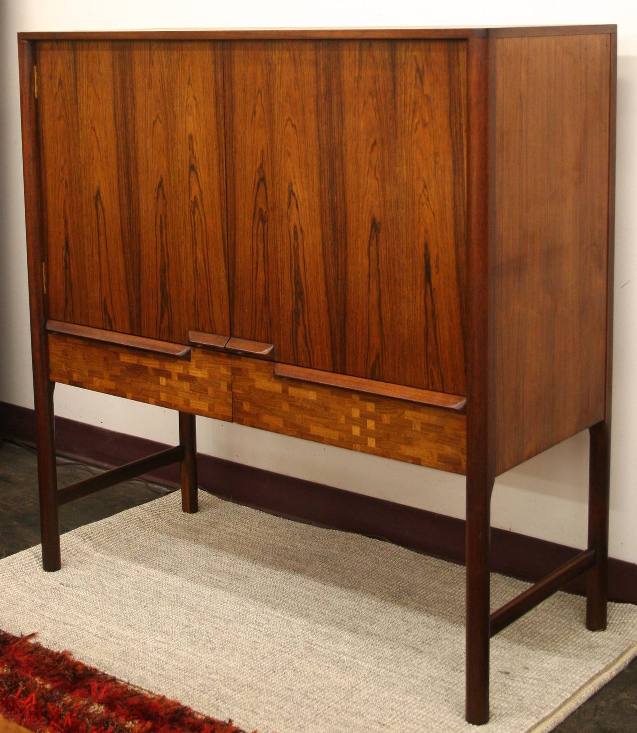 Mid-Century Modern Rosewood Dry Bar with Teak Details 1