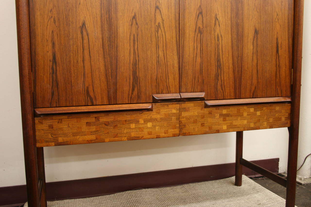 20th Century Mid-Century Modern Rosewood Dry Bar with Teak Details