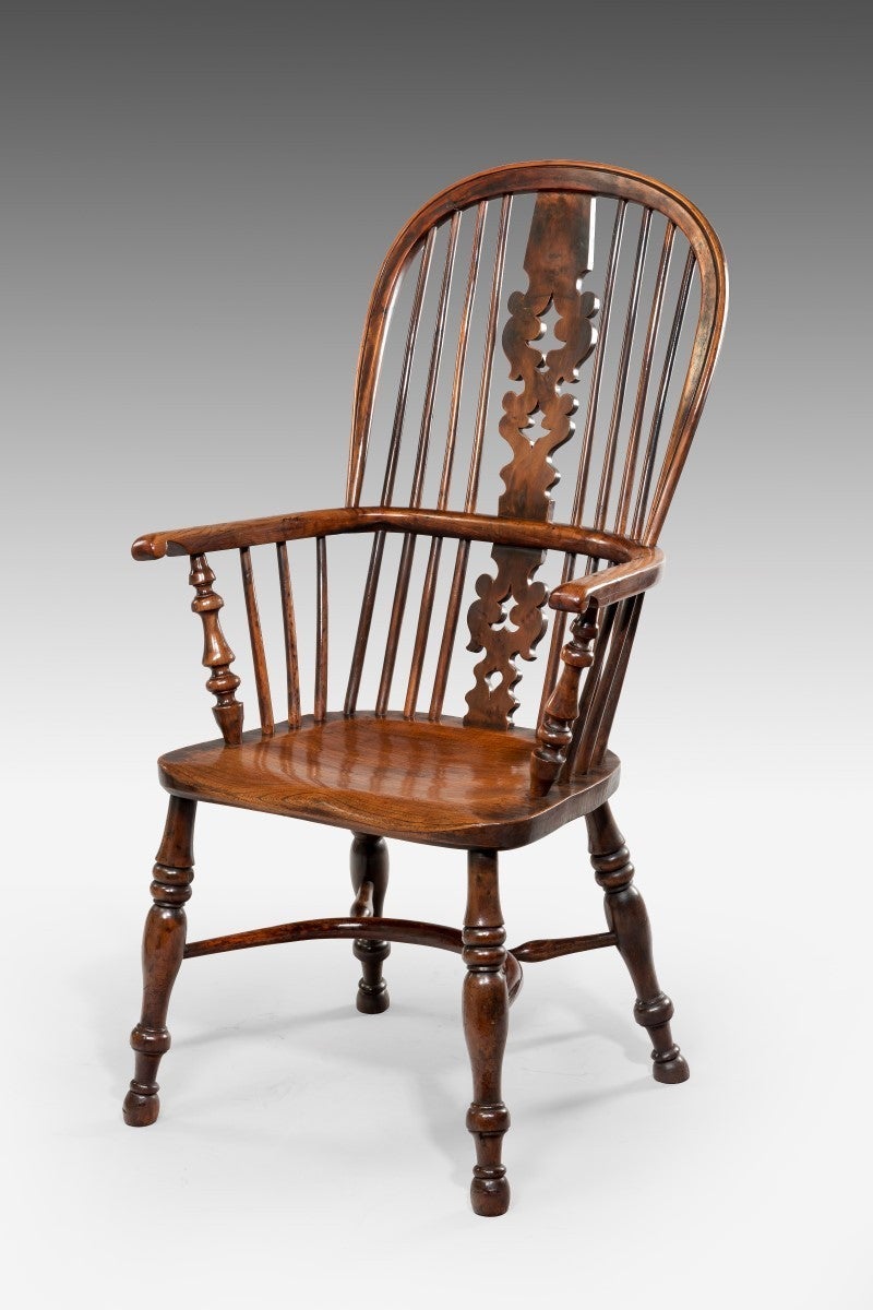 English Harlequin Set of Six 19th Century Yew Wood Windsor Chairs