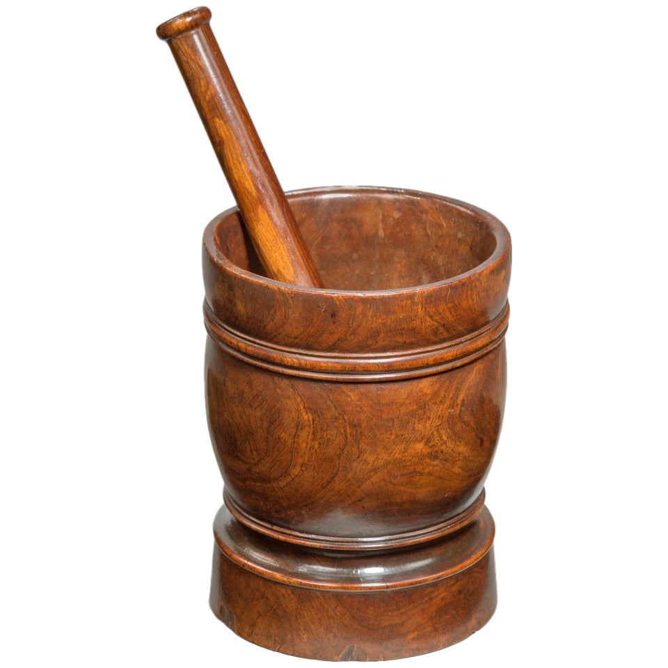 Late 17th Century Lignum Vitae turned Mortar and Pestle For Sale