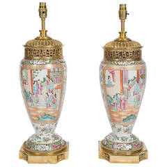 Pair of Oriental Lamps on Gilt Ormolu Bases