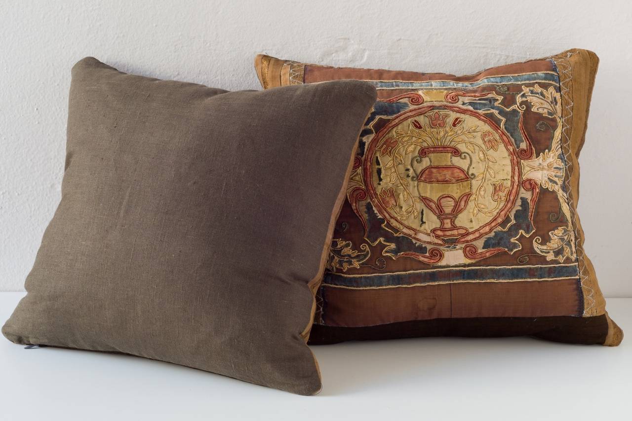 Rich Continental Appliqué and Embroidered Silk Velvet Pillow In Excellent Condition In Los Angeles, CA