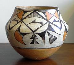 19th Century Native American Acoma Pot