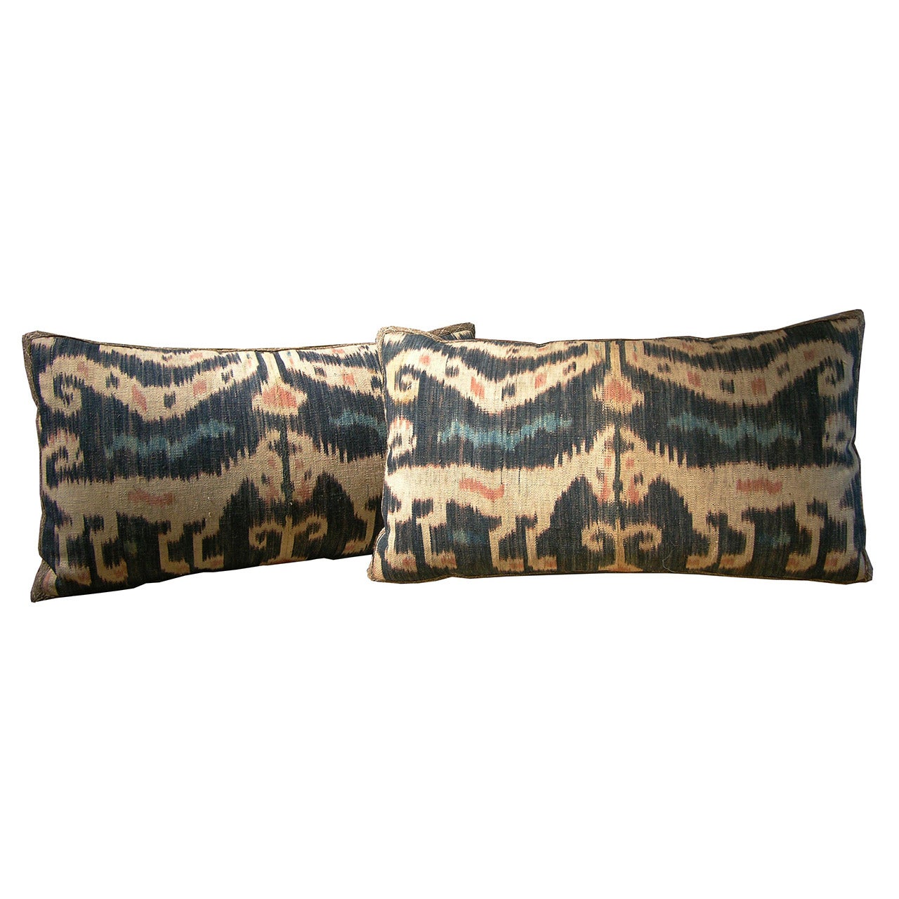 1595-1596 Pair of Antique Ikat Pillows, circa 1850