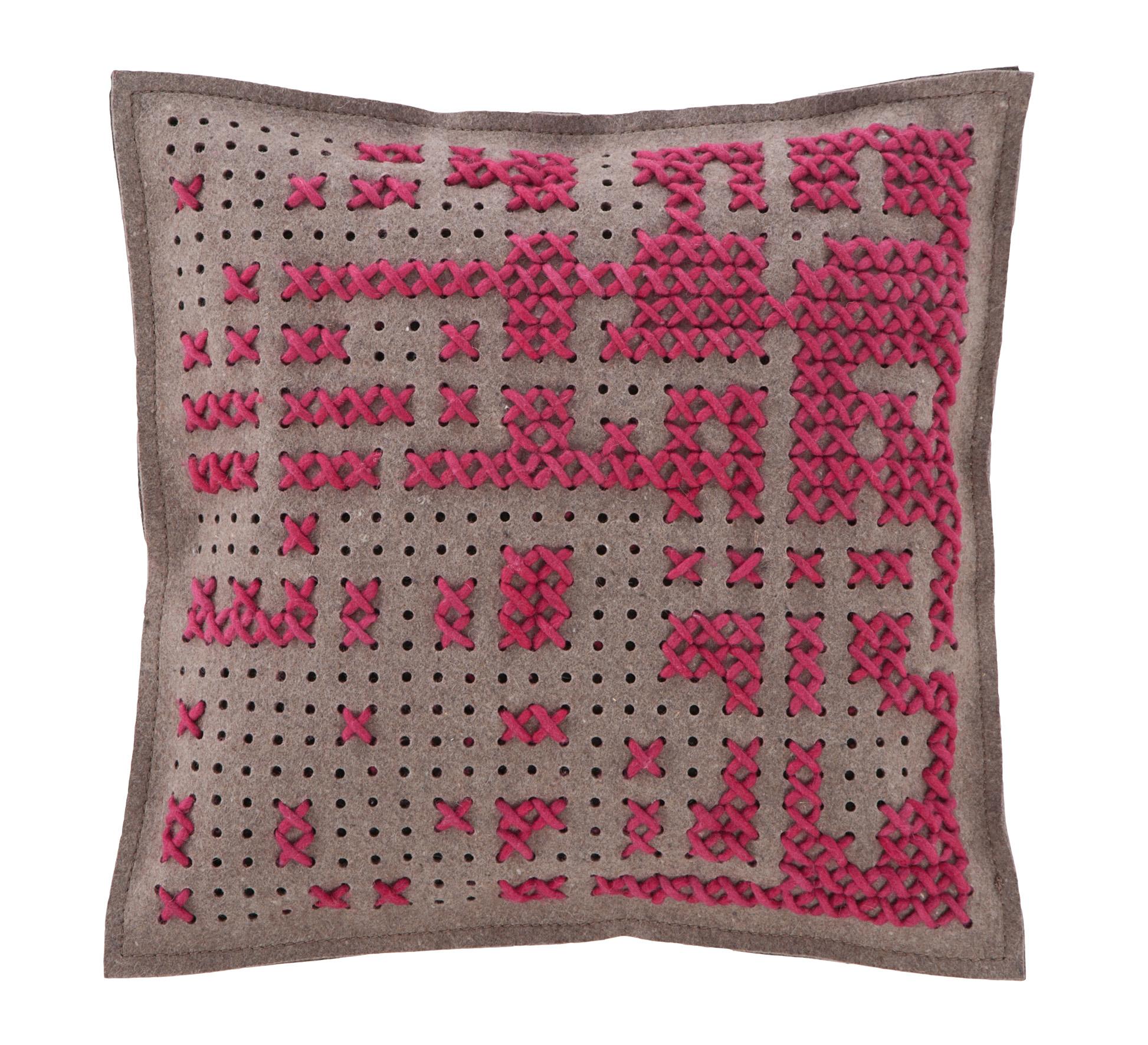 (Pink) GAN Canevas Square Abstract Pillow by Charlotte Lancelot