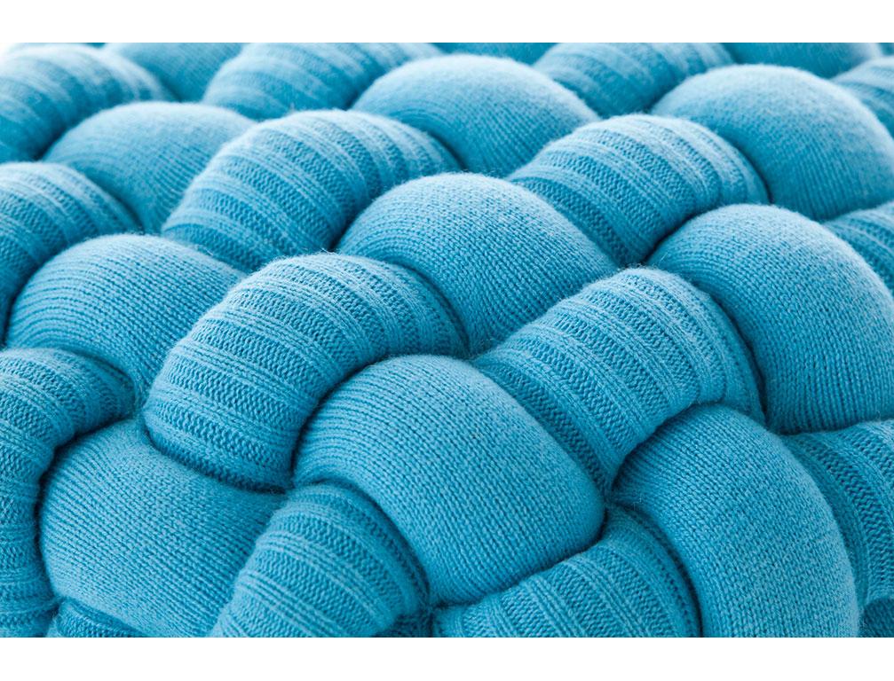 En vente :  (Bleu)  Tabouret en laine Patricia Urquiola pour GAN 2