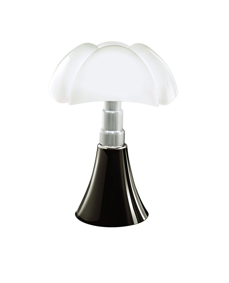 Customizable Martinelli Luce Dimmable LED Pipistrello 620 Table Lamp by Gae  Aulenti For Sale at 1stDibs | martinelli pipistrello, 620 pipistrello