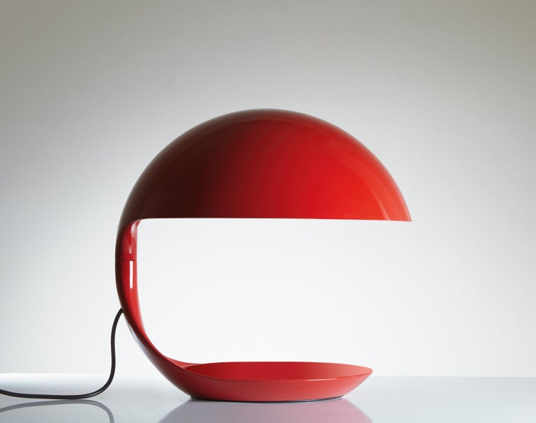 For Sale: Red Martinelli Luce Cobra 629 Table Lamp by Elio Martinelli 2