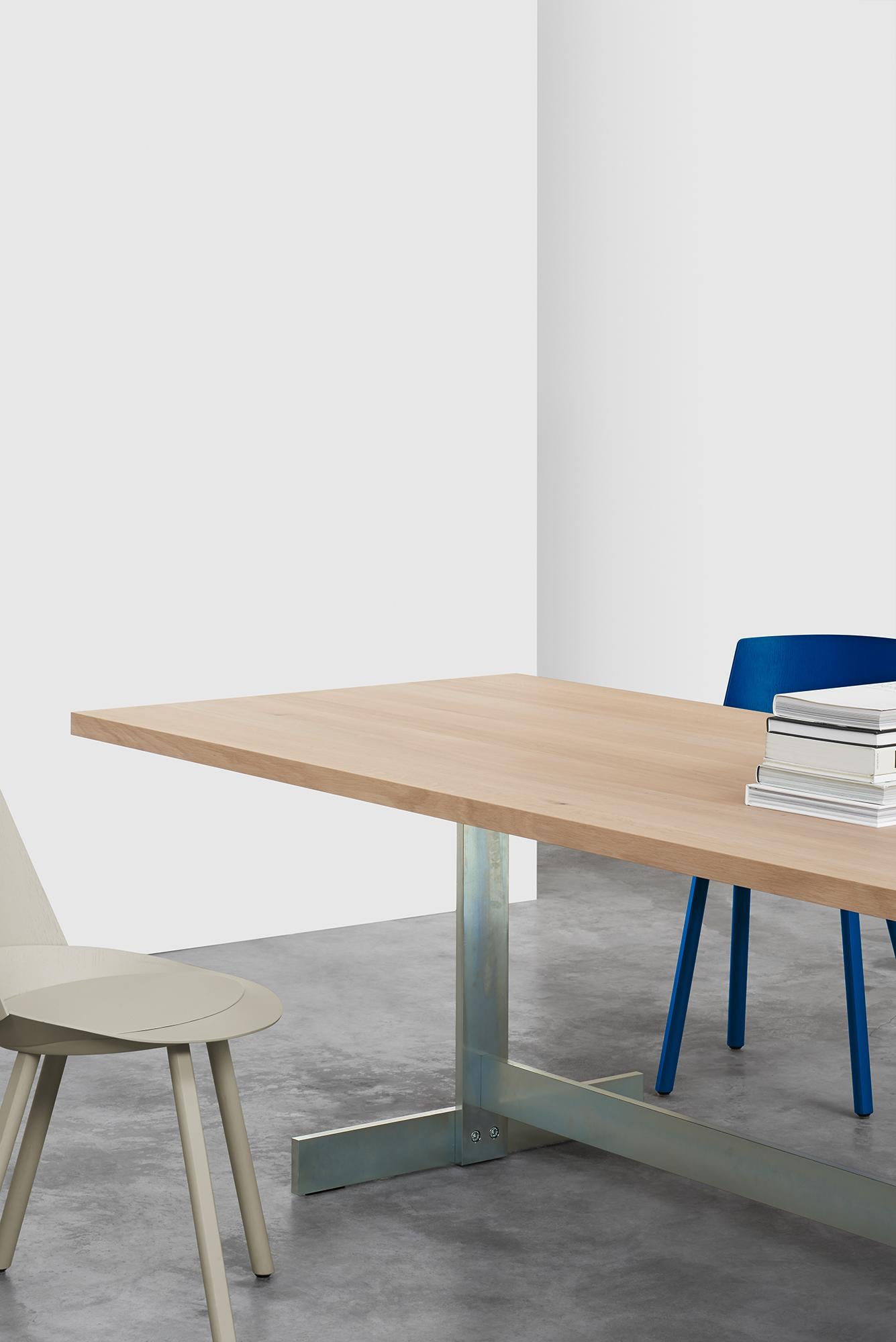 For Sale: Brown (Waxed White Oak) e15 Kazimir Table with Zinc-Plated Base by Philipp Mainzer 3