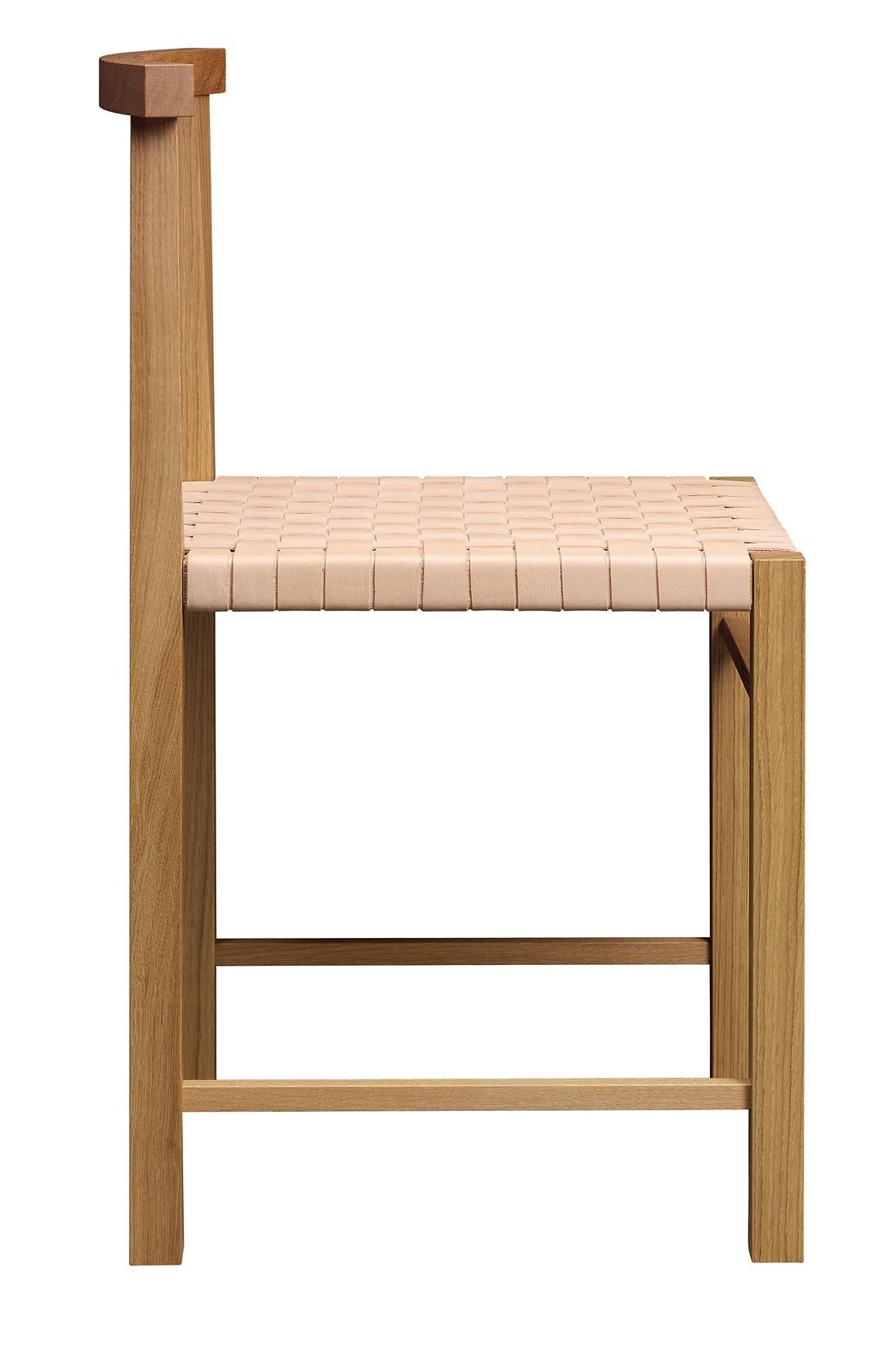 Im Angebot: e15 Karnak Stuhl mit Untergestell aus europäischer Eiche by Ferdinand Kramer, Gray (Silk Gray Lacquer) 2