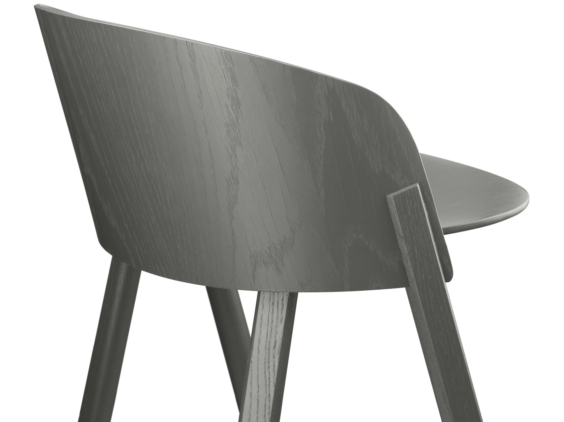 Im Angebot: E15 Anderer Hocker von Stefan Diez, Gray (Umbra Gray Lacquer) 4