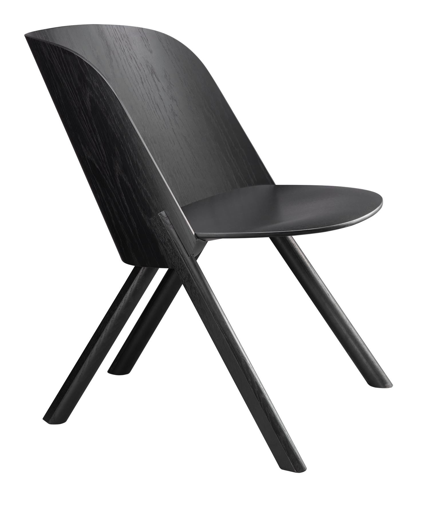 For Sale: Black (Jet Black Lacquer) Customizable e15 That Lounge Chair by Stefan Diez