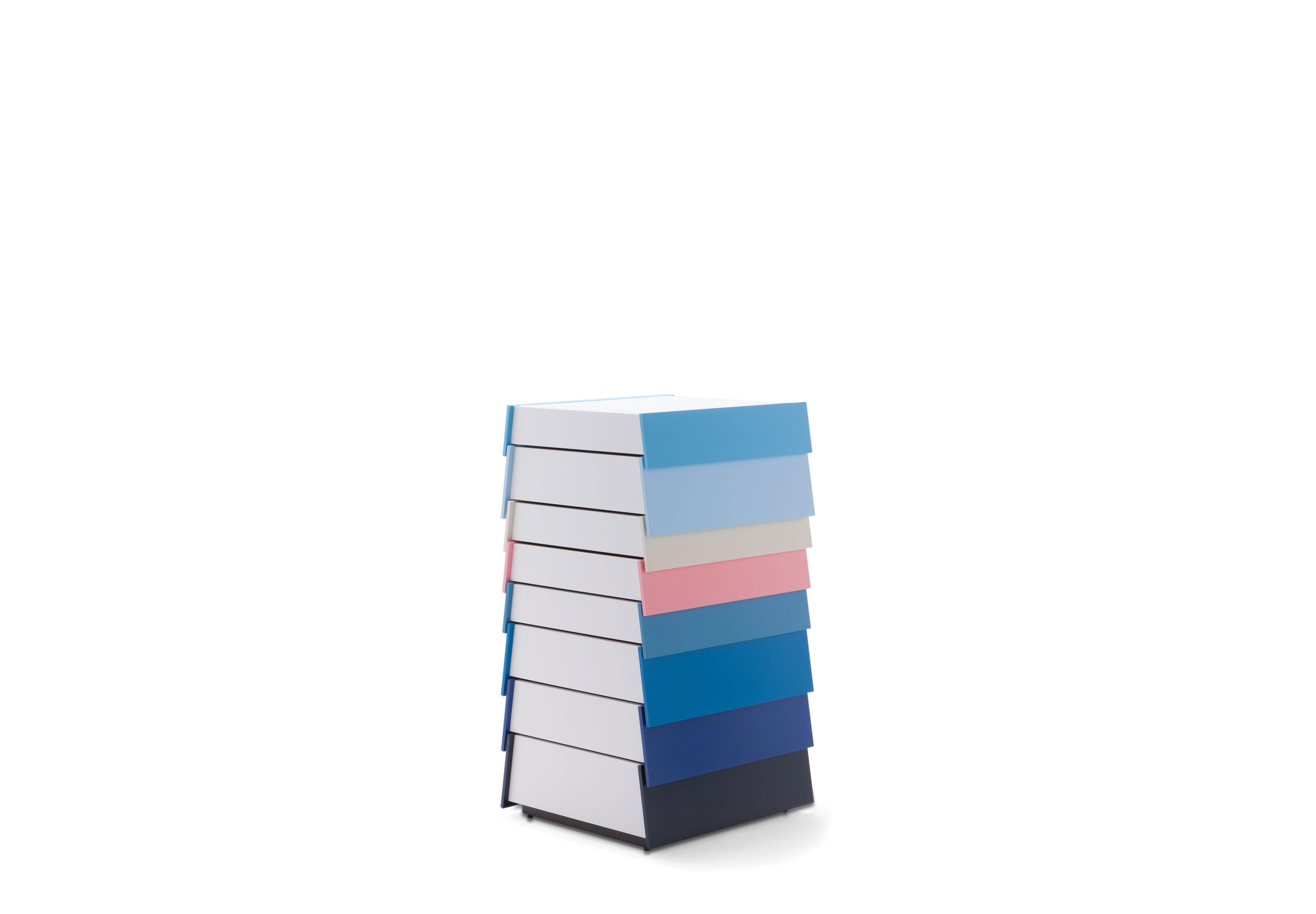 Im Angebot: Established & Sons Stack-8 Schubladen von Raw Edges und Shay Alkalay, Blue (4900)