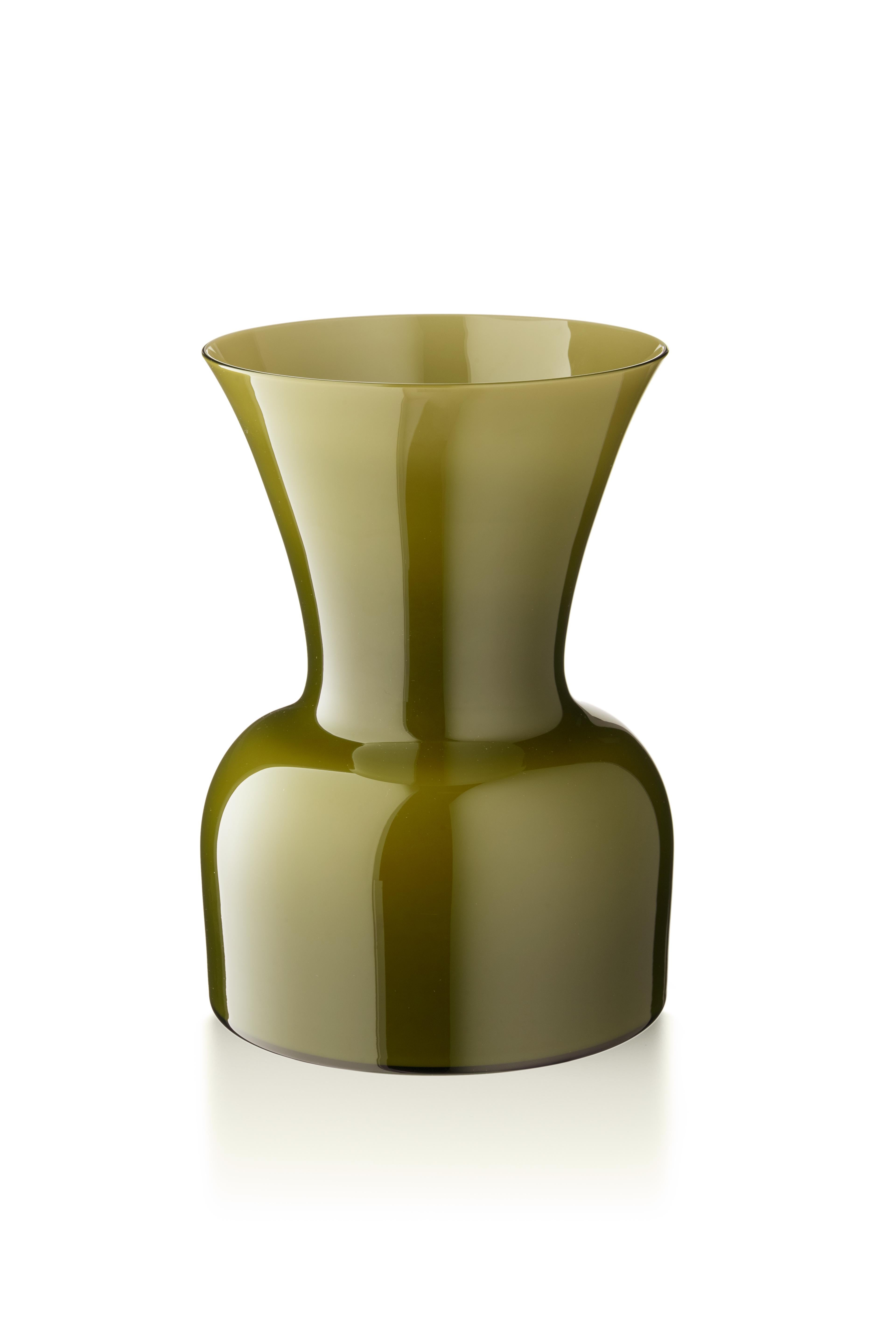Green (10045) Large Profili Daisy Murano Glass Vase by Anna Gili