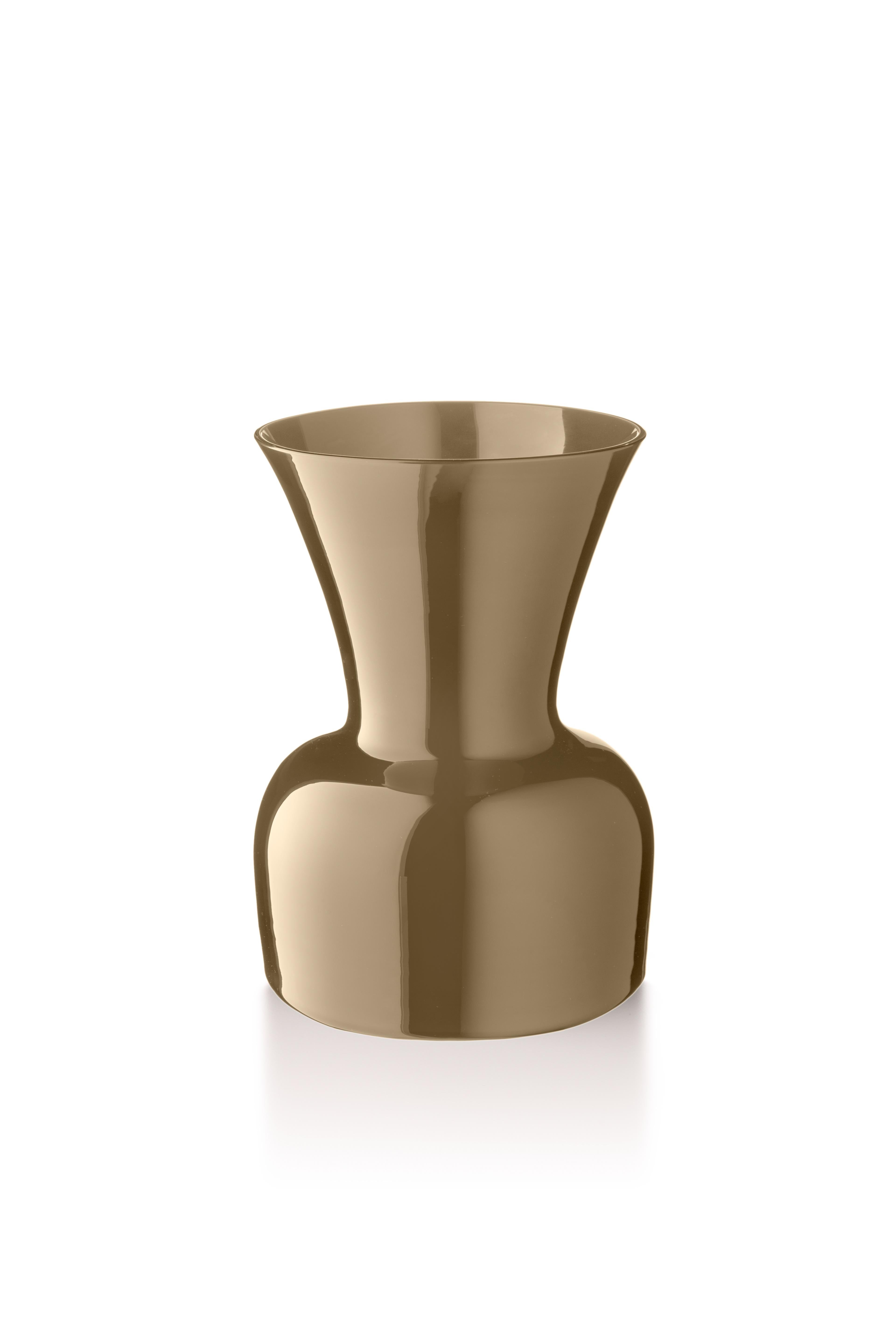 Gray (10070) Medium Profili Daisy Murano Glass Vase by Anna Gili