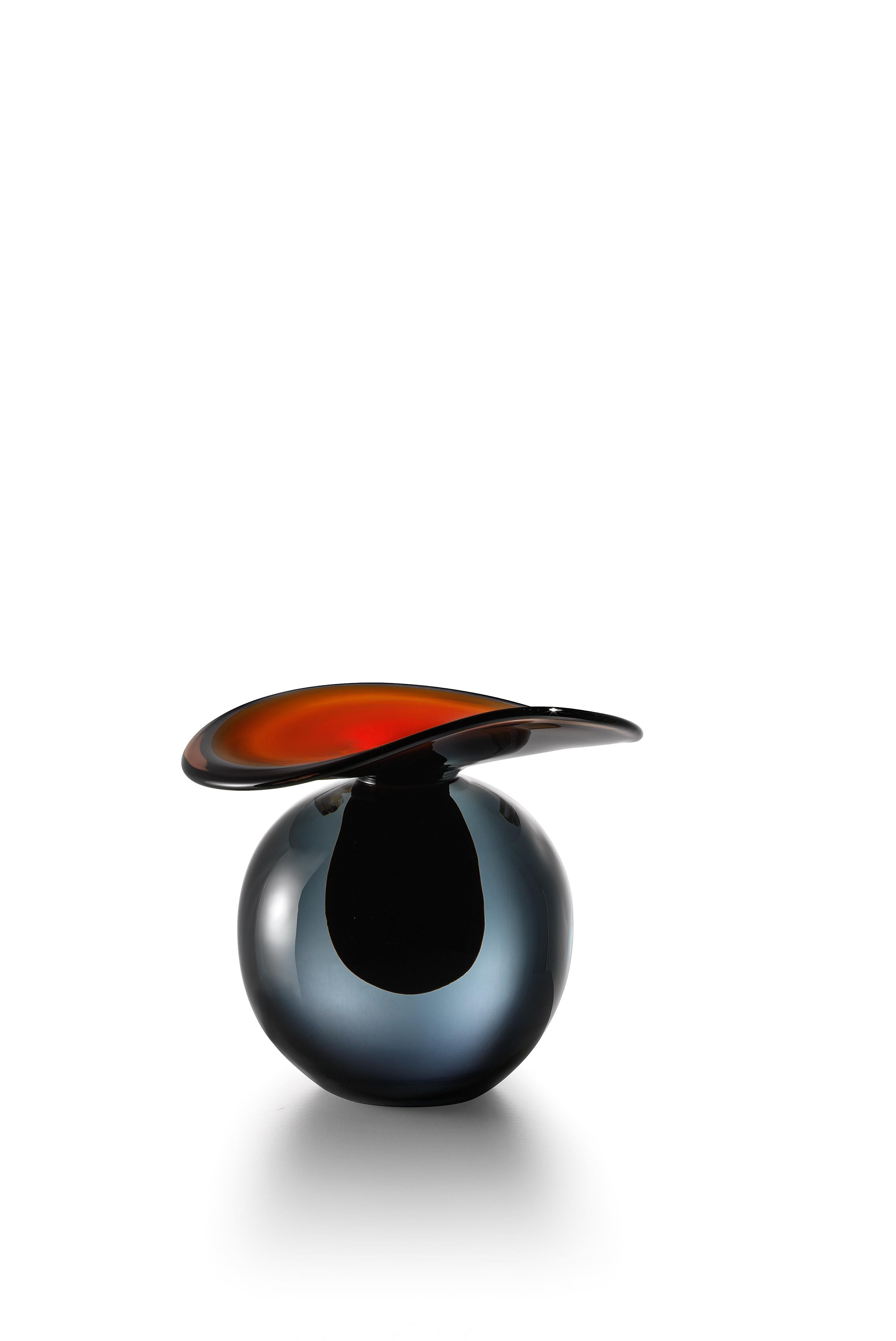 For Sale: Gray (12409) Small Nereidi Murano Glass Vases by Allegri & Fogale 2