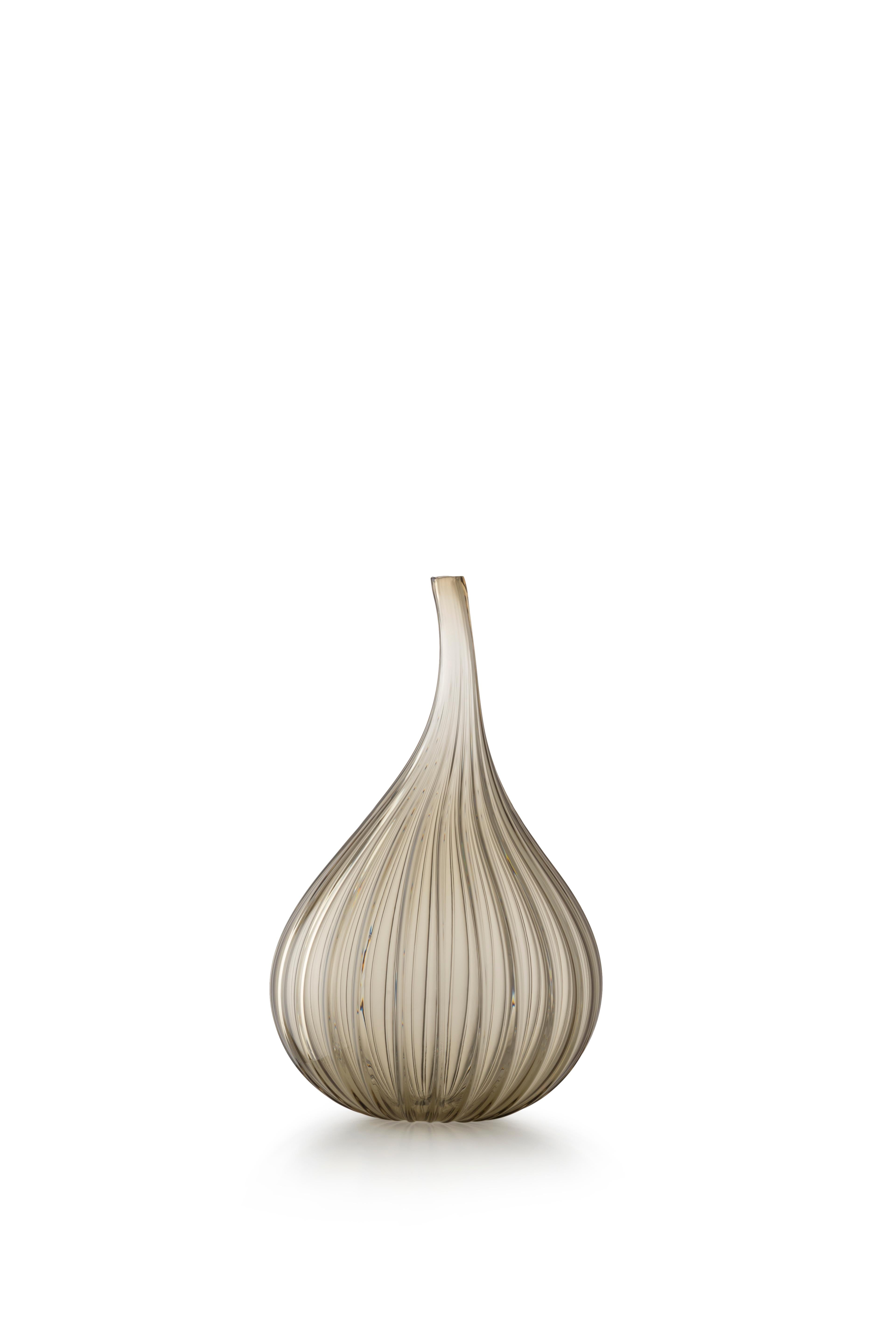 For Sale: Gray (19179) Medium Drops Lucido Vase in Murano Glass by Renzo Stellon