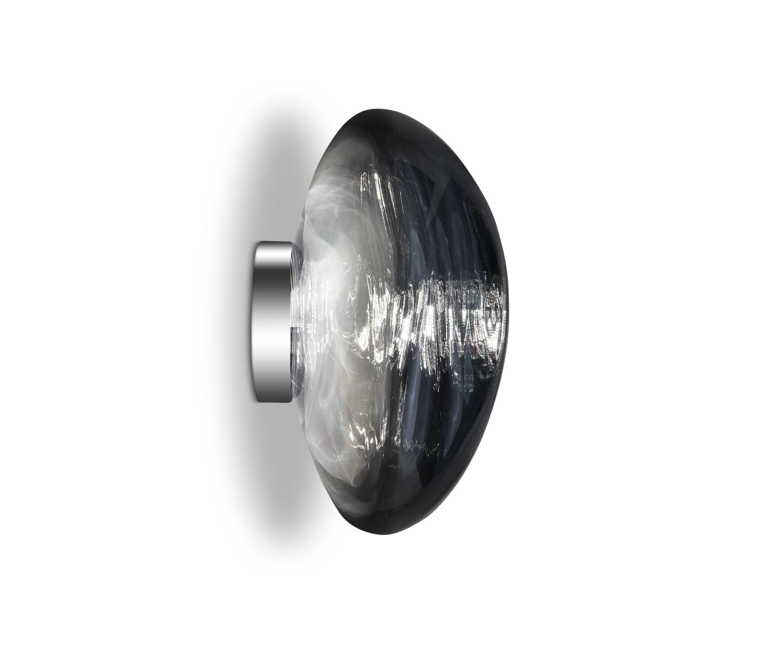 Im Angebot: LED-Oberflächenleuchte aus Schmelzglas von Tom Dixon, Gray (melt chrome.jpg) 6