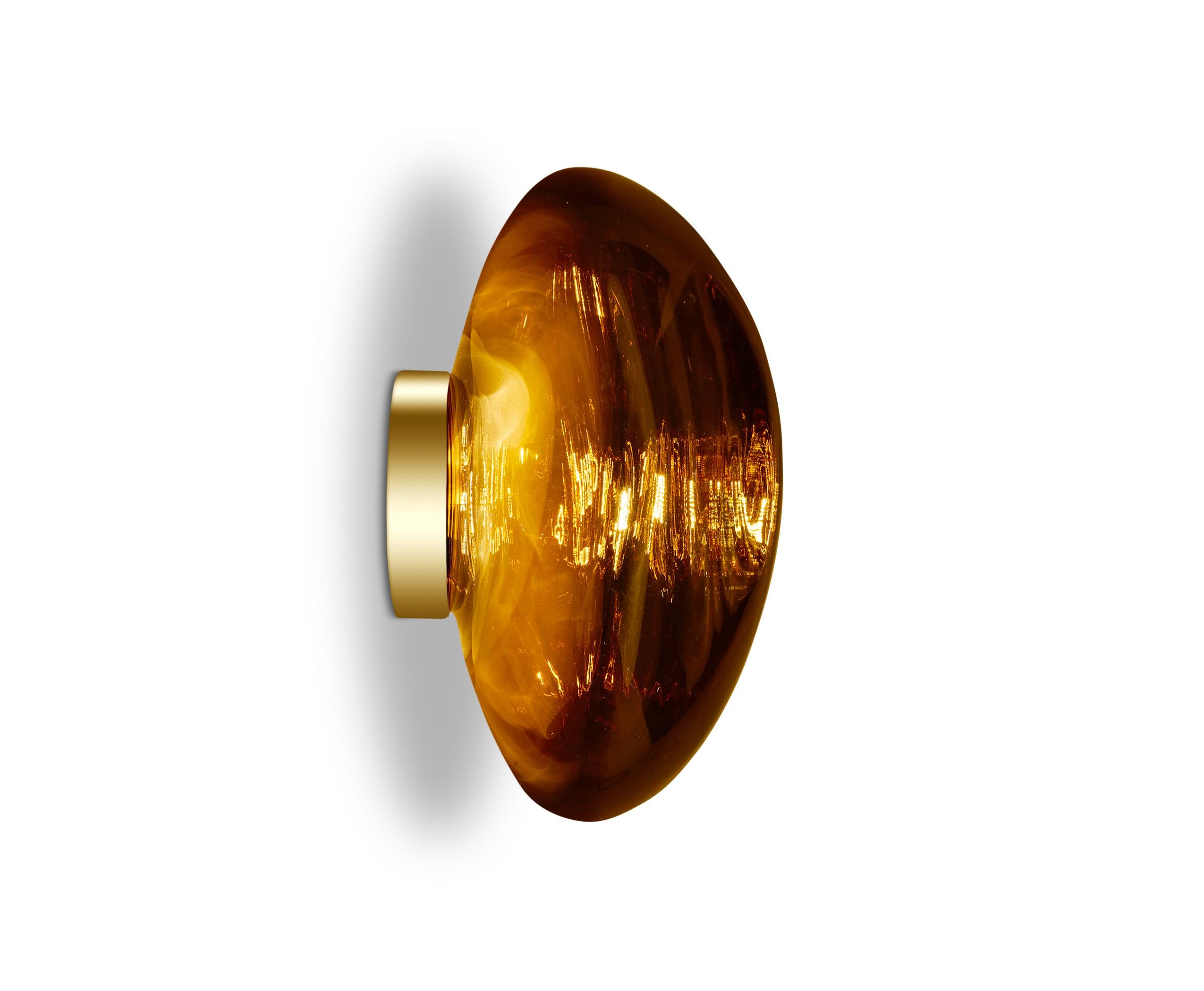 Im Angebot: LED-Oberflächenleuchte aus Schmelzglas von Tom Dixon, Gold (melt gold.jpg) 5