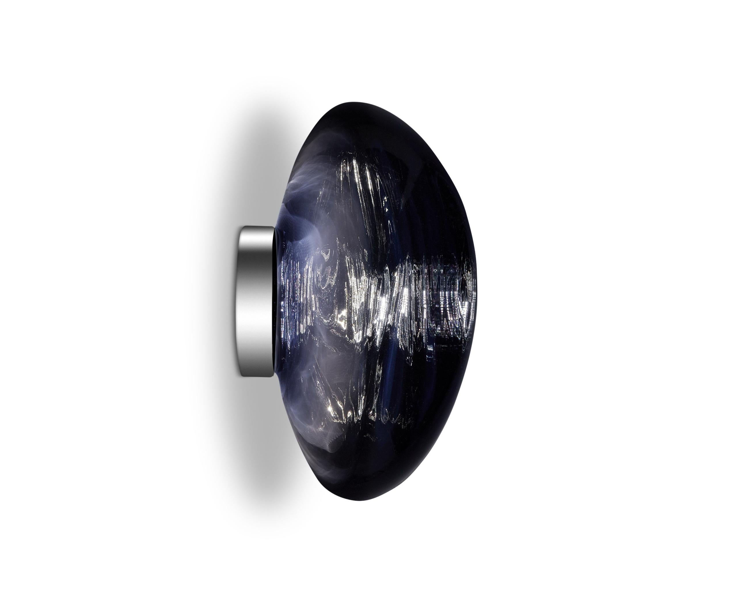 Im Angebot: LED-Oberflächenleuchte aus Schmelzglas von Tom Dixon, Blue (melt smoke.jpg) 6
