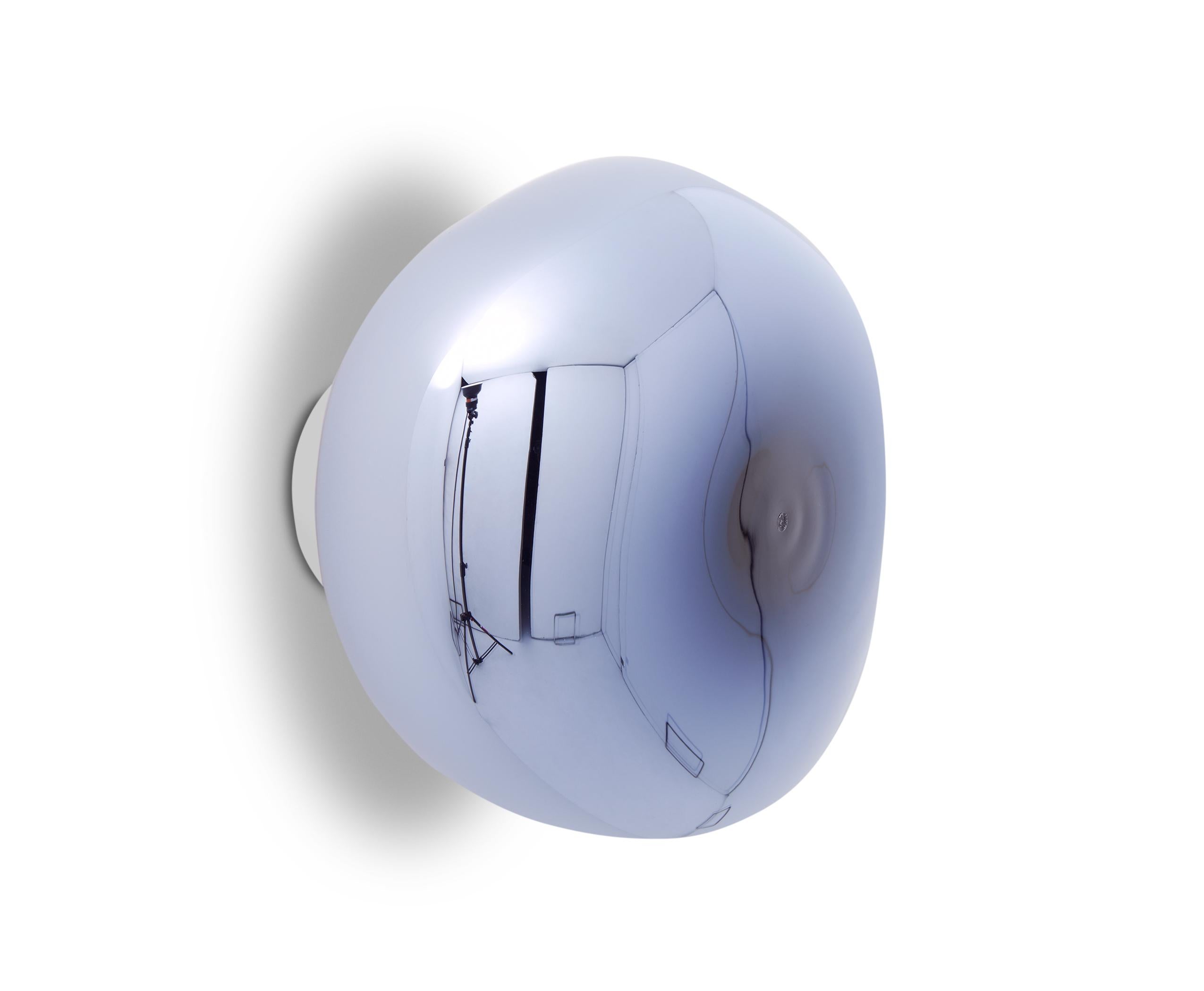 Im Angebot: Melt Mini LED-Oberflächenleuchte von Tom Dixon, Blue (melt smoke.jpg) 7