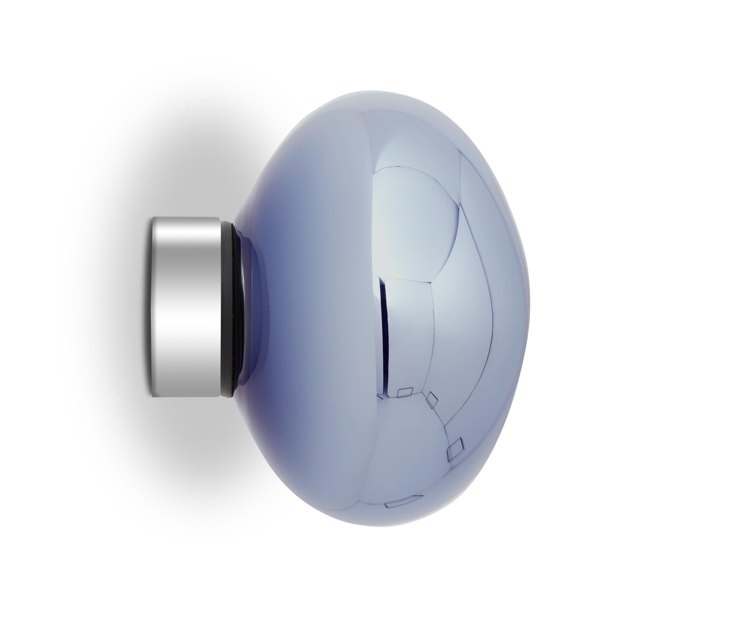 Im Angebot: Melt Mini LED-Oberflächenleuchte von Tom Dixon, Blue (melt smoke.jpg) 9