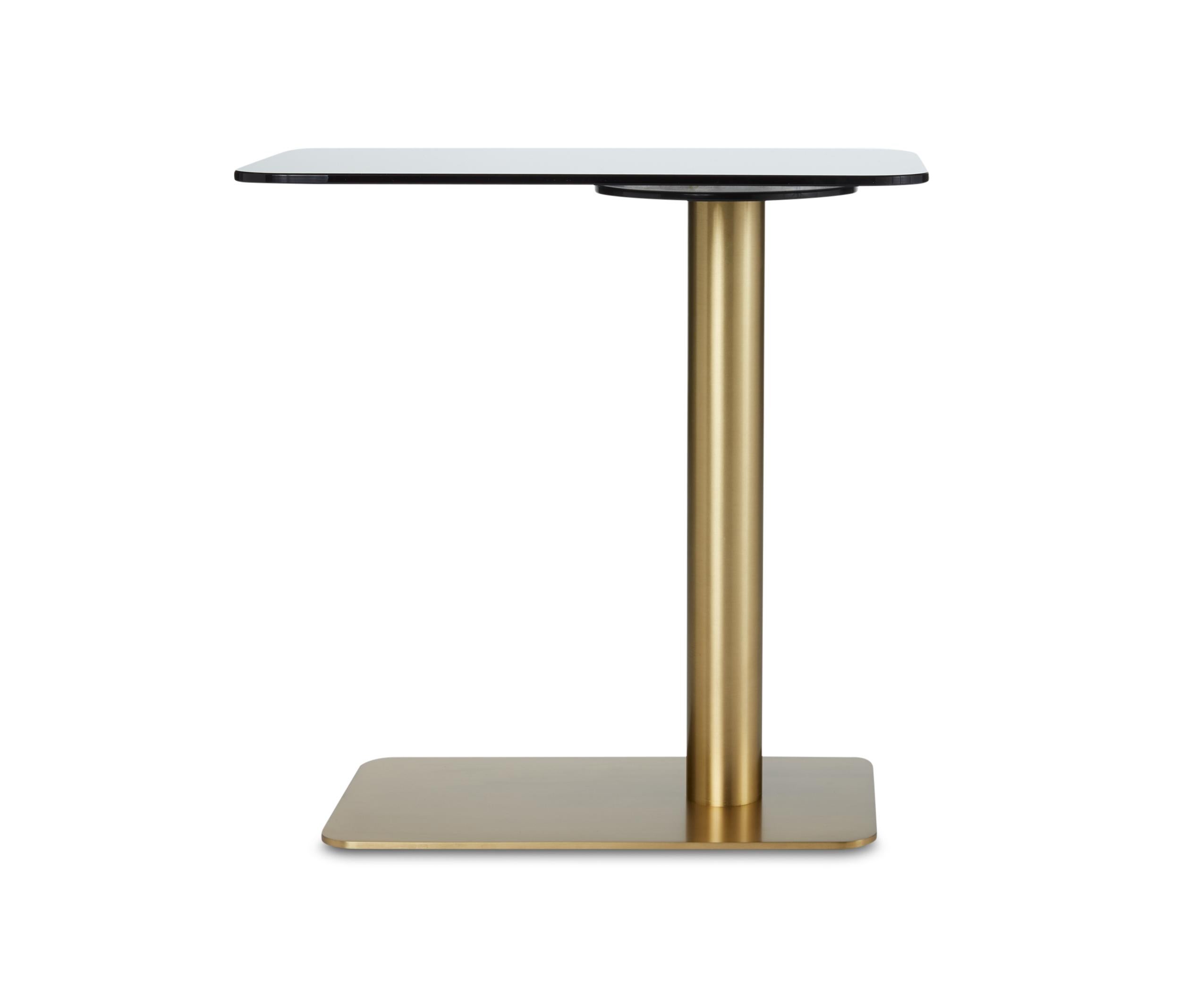 Im Angebot: Rechteckiger Flash-Tisch von Tom Dixon, Gold (brass.jpg) 2