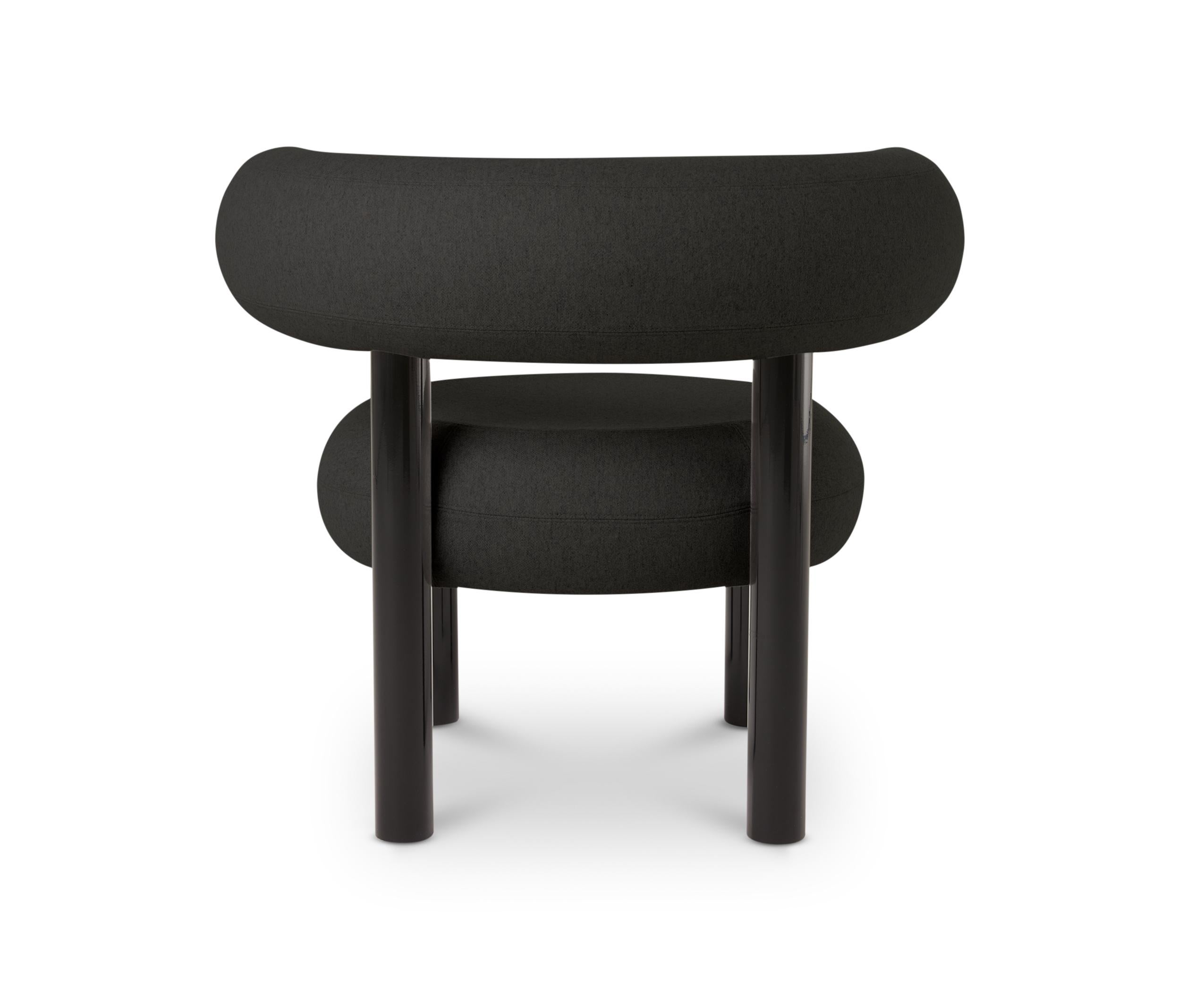 Black (Mollie Melton 0202.jpg) FAT Lounge Chair with Black Legs by Tom Dixon 2