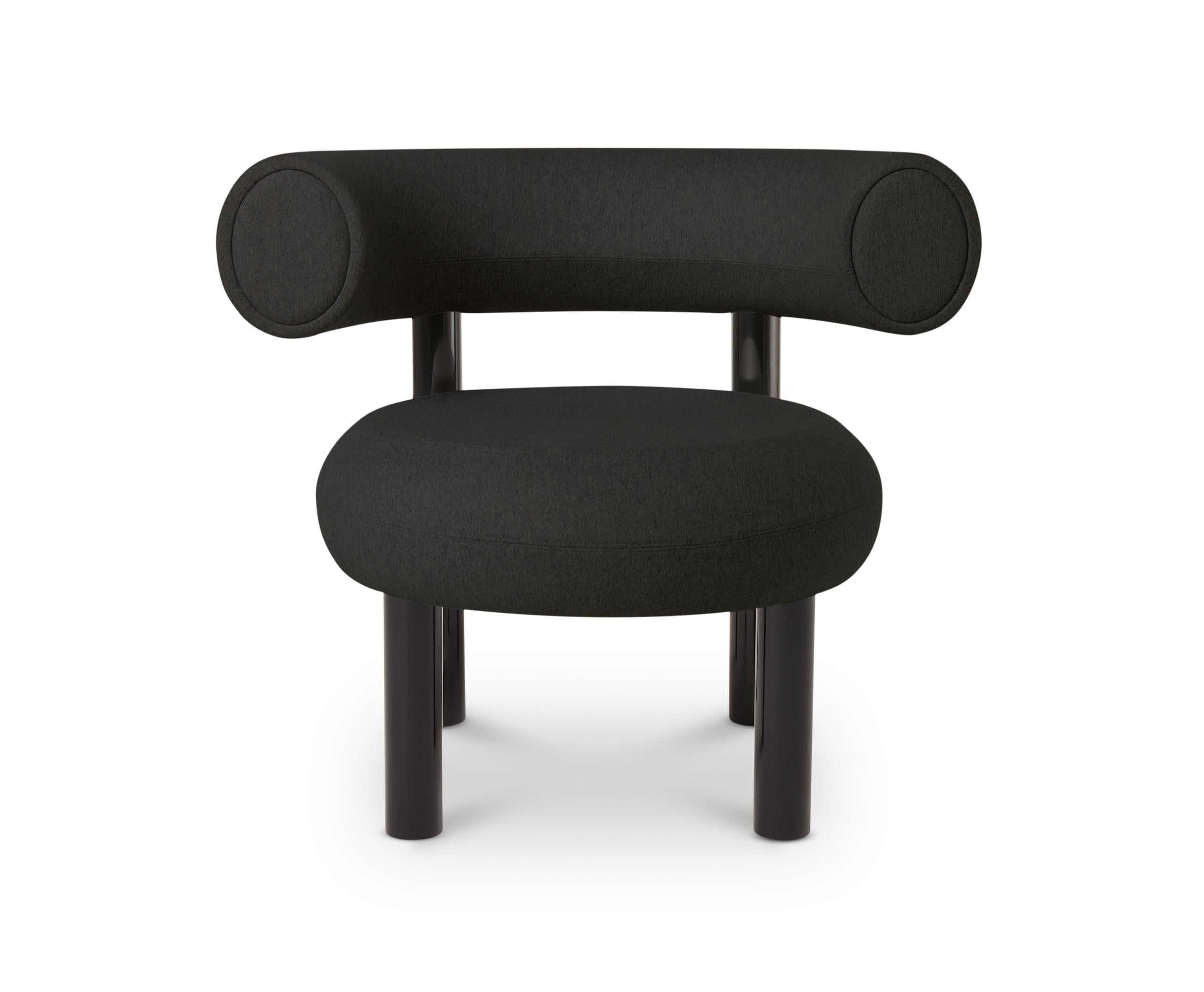 Black (Mollie Melton 0202.jpg) FAT Lounge Chair with Black Legs by Tom Dixon 5