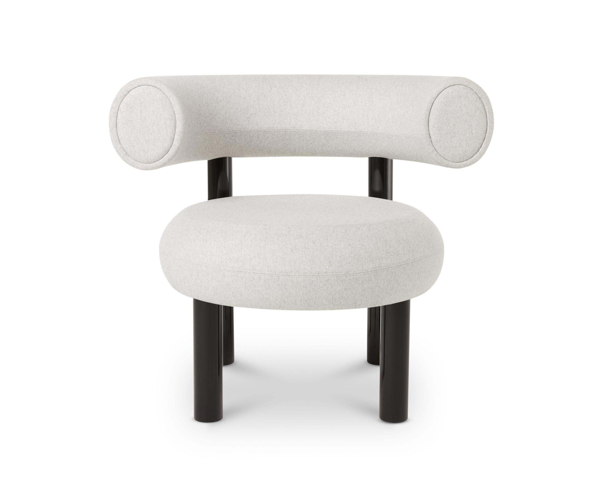 Gray (Mollie Melton 0103.jpg) FAT Lounge Chair with Black Legs by Tom Dixon 4