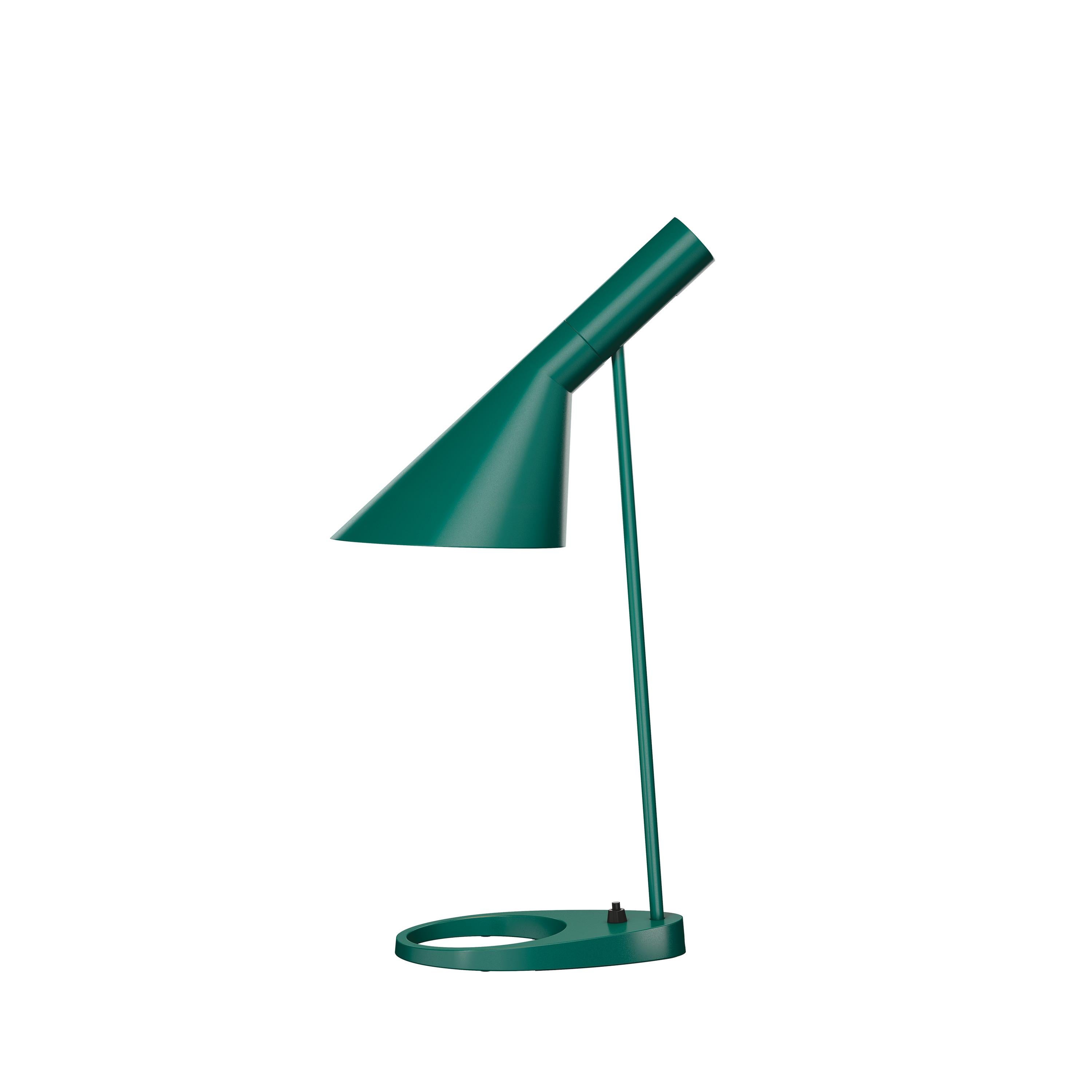Im Angebot: Louis Poulsen AJ Tischlampe von Arne Jacobsen, Grün (dark green.jpg)