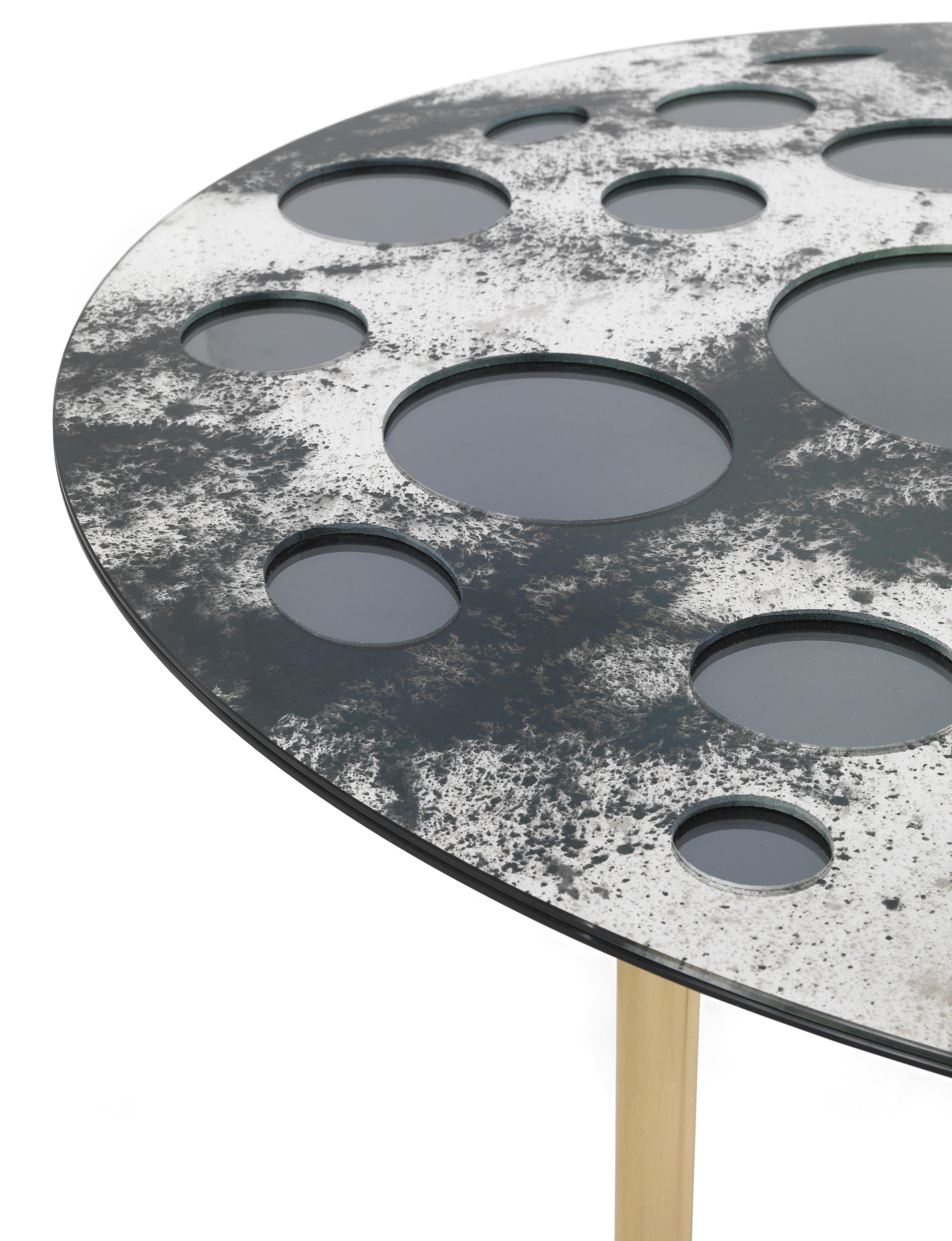 For Sale: Gray (Moon) 21st Century Venny Central Table in Decorative Mirror Layers by Matteo Cibic 2